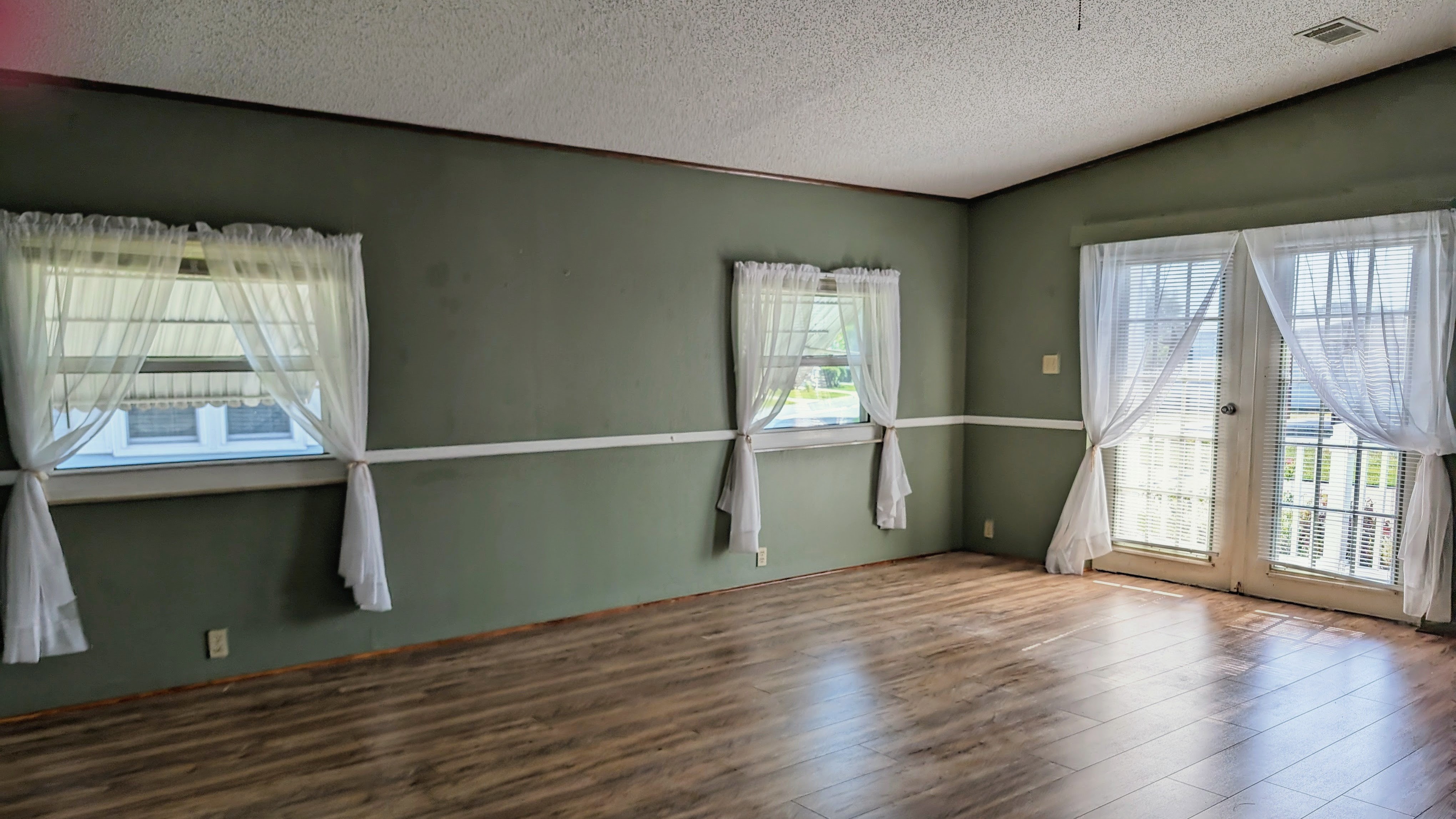 319 Bougainvillea Circle, Parrish, Florida 34219, 2 Bedrooms Bedrooms, ,2 BathroomsBathrooms,55-Plus Mobile Home,For Sale,Bougainvillea Circle,2162