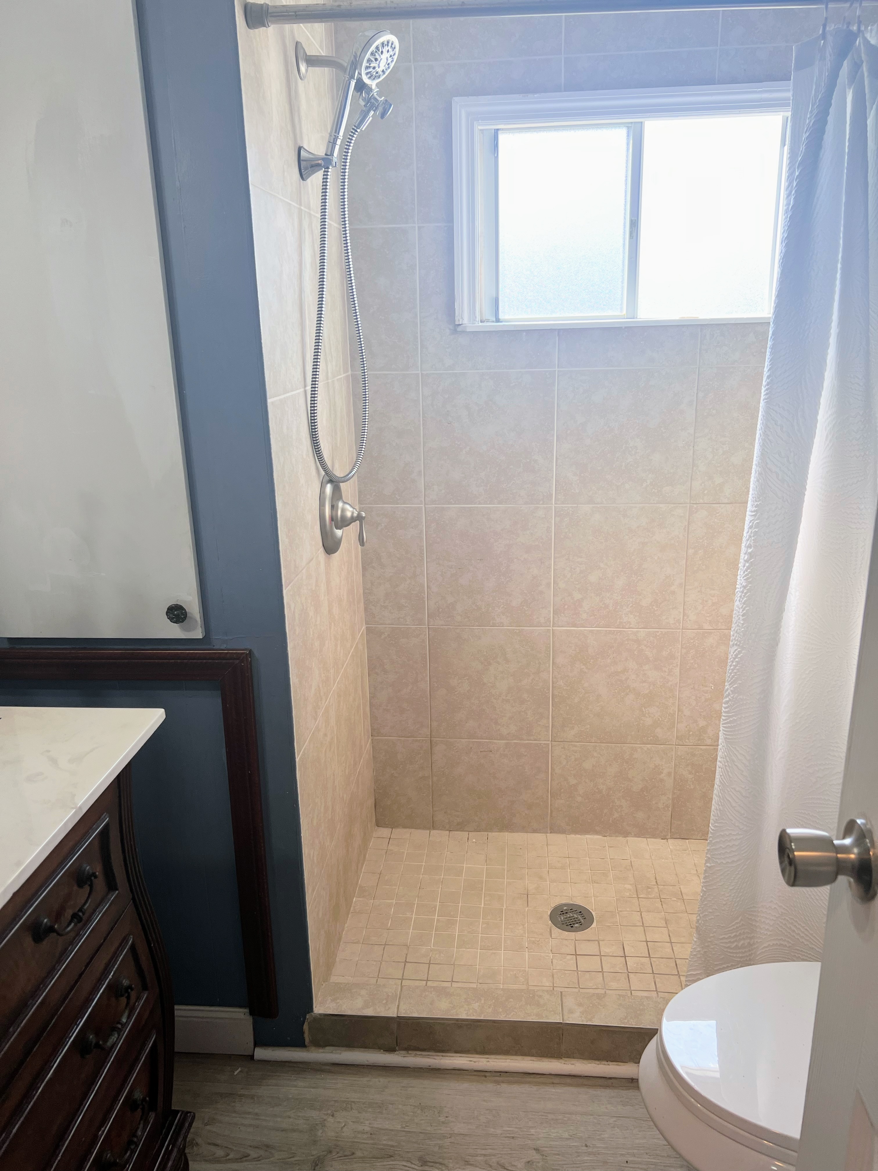 3901 Bahia Vista St, Lot 224, Sarasota, Florida 34234, 2 Bedrooms Bedrooms, ,1.5 BathroomsBathrooms,55-Plus Mobile Home,For Sale,Bahia Vista St, Lot 224,3227