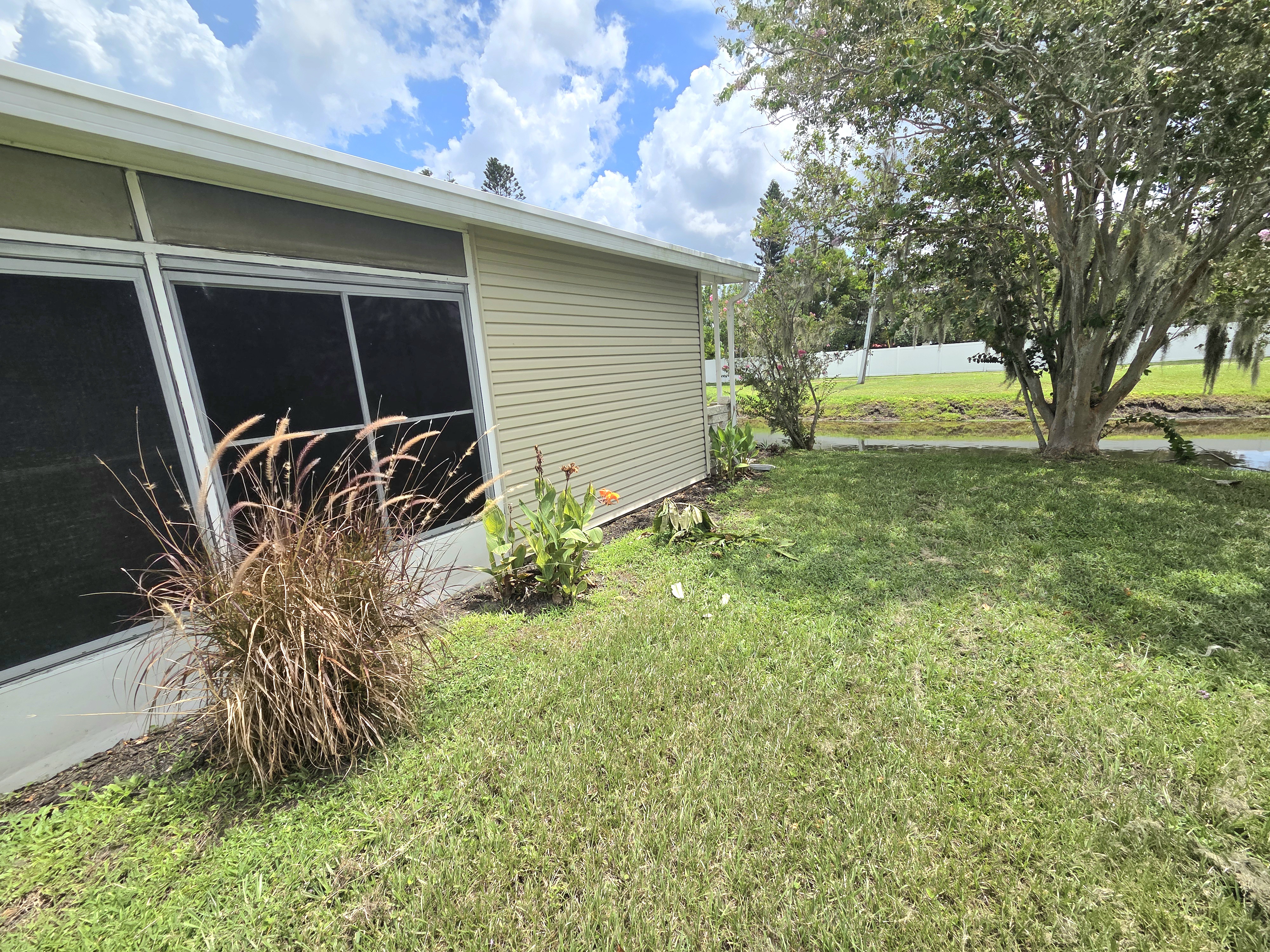 566 Montego Lane South, Ellenton, Florida 34222, 2 Bedrooms Bedrooms, ,2 BathroomsBathrooms,55-Plus Mobile Home,For Sale,Montego Lane South,3238