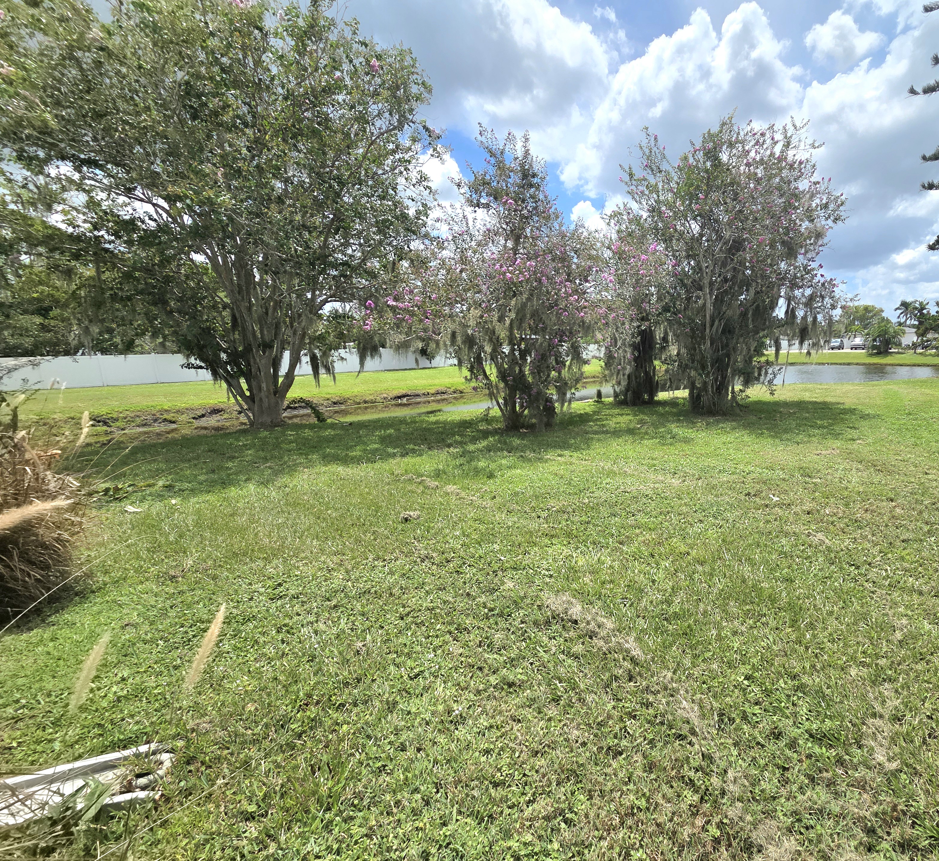 566 Montego Lane South, Ellenton, Florida 34222, 2 Bedrooms Bedrooms, ,2 BathroomsBathrooms,55-Plus Mobile Home,For Sale,Montego Lane South,3238