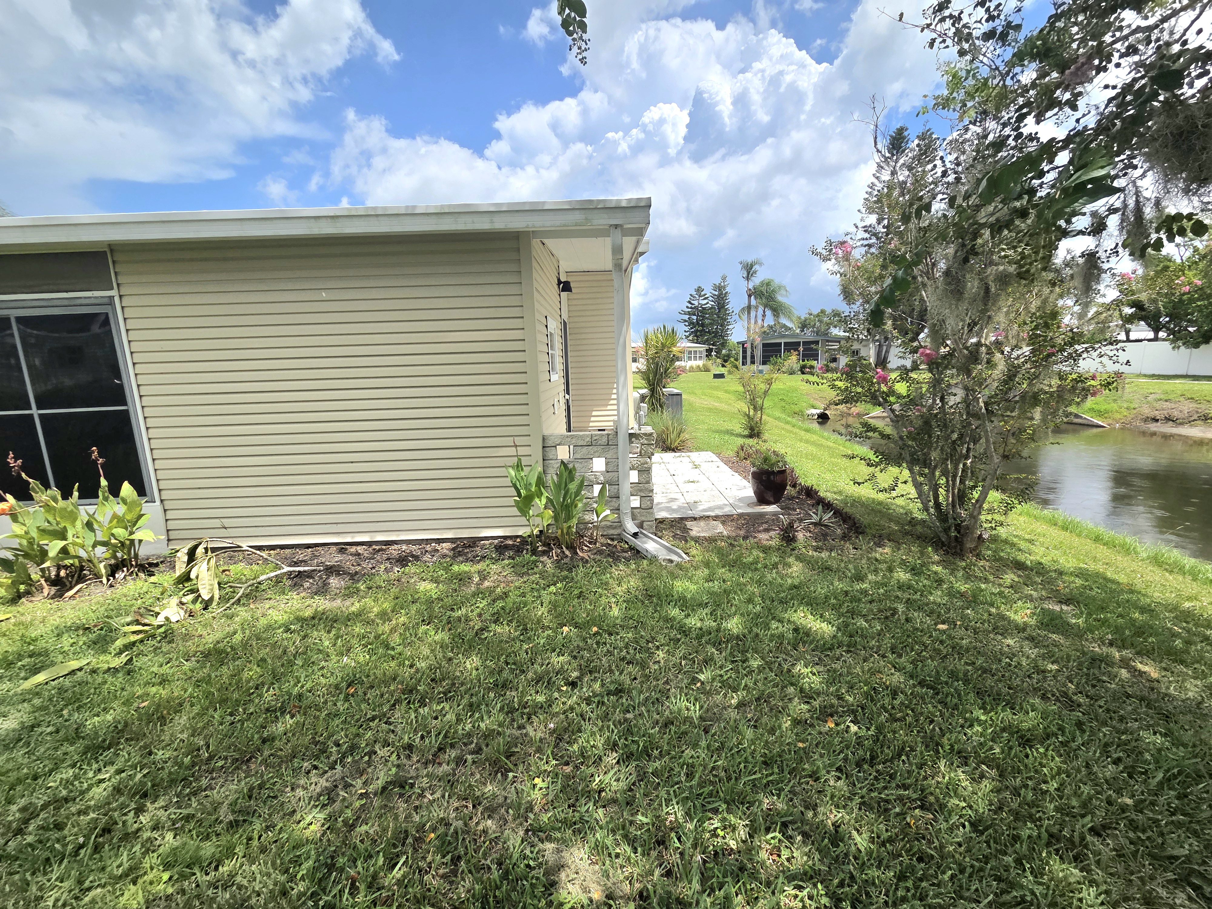 566 Montego Lane South, Ellenton, Florida 34222, 2 Bedrooms Bedrooms, ,2 BathroomsBathrooms,55-Plus Mobile Home,For Sale,Montego Lane South,3238