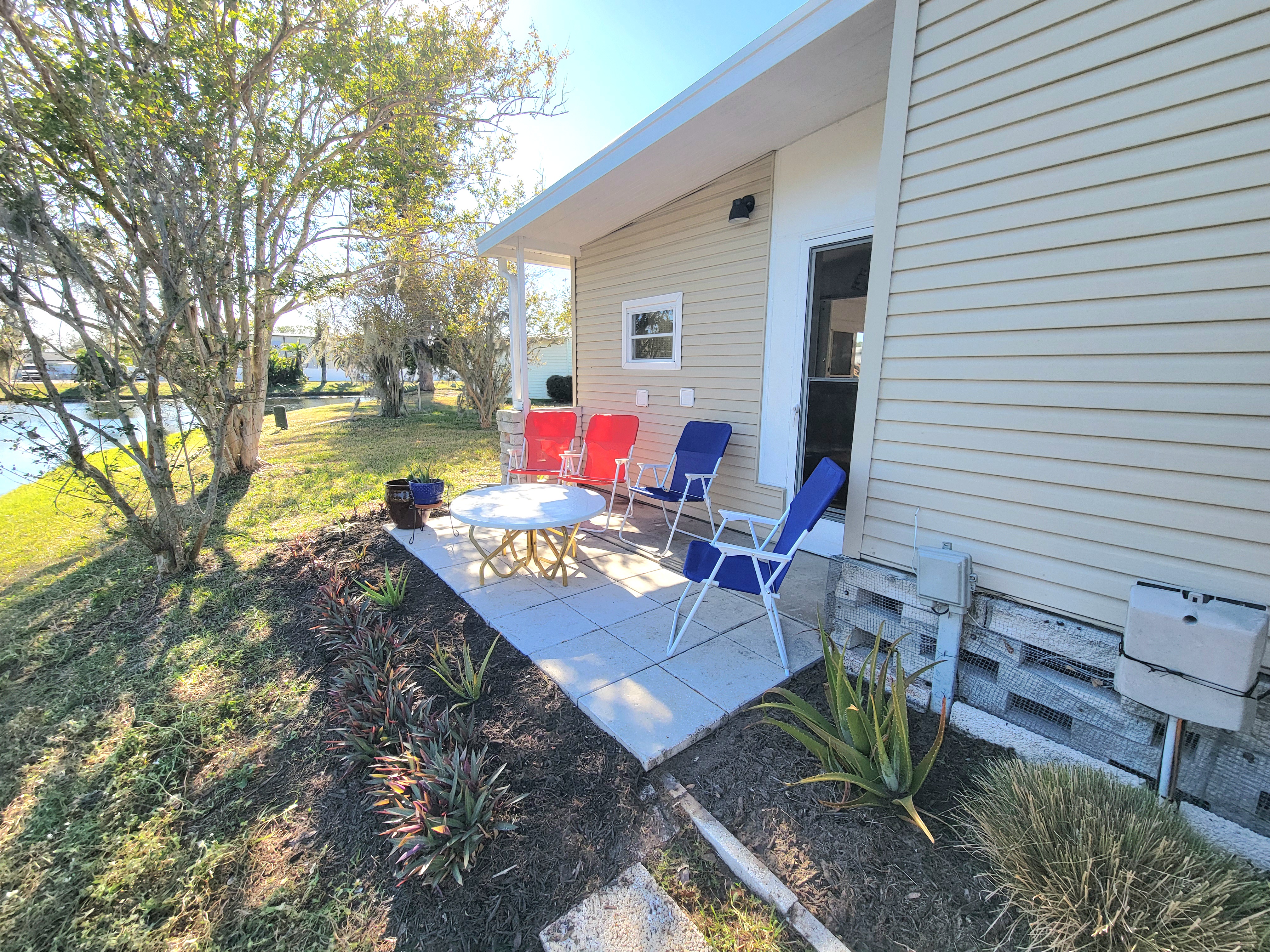 566 Montego Lane South, Ellenton, Florida 34222, 2 Bedrooms Bedrooms, ,2 BathroomsBathrooms,55-Plus Mobile Home,For Sale,Montego Lane South,3238