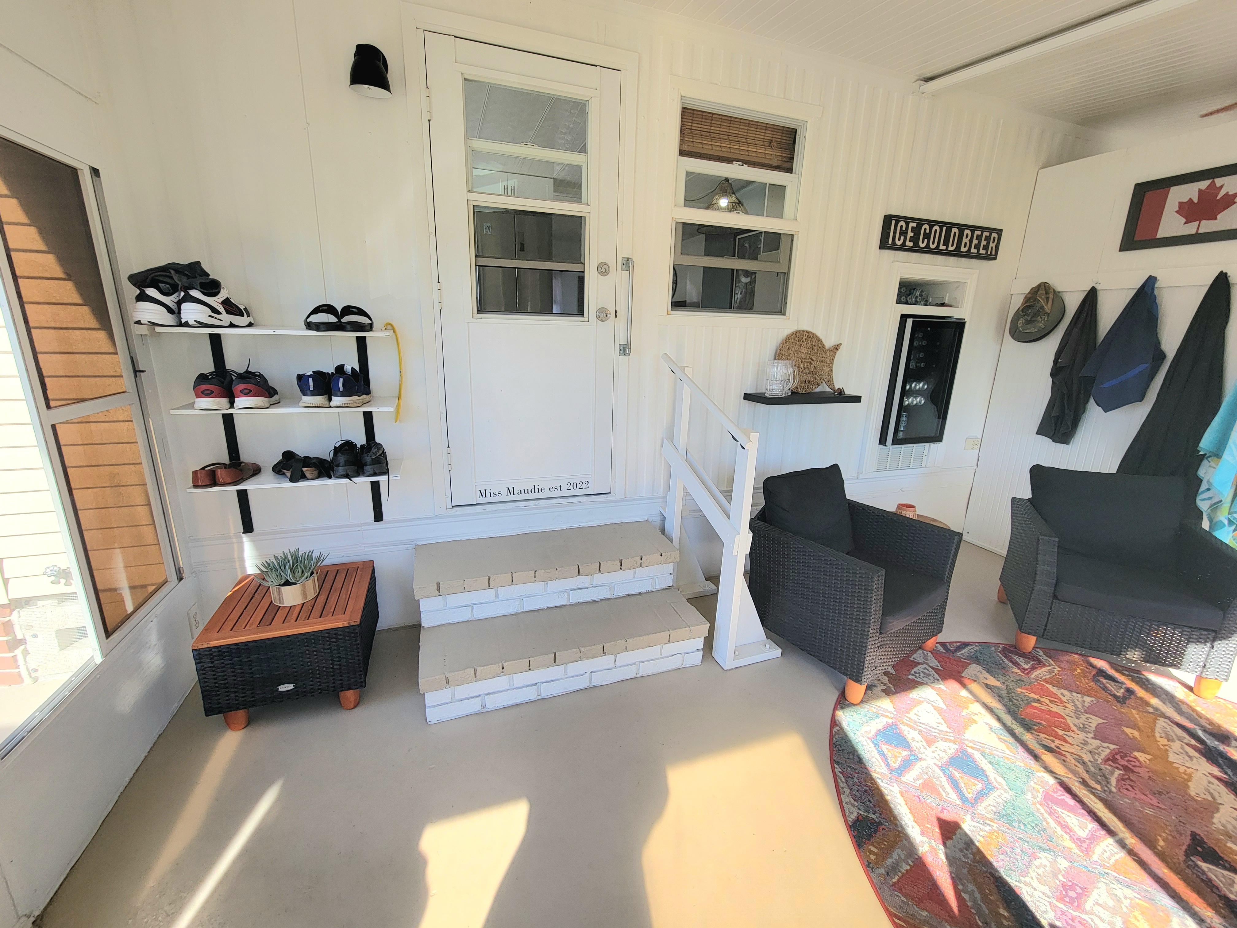 566 Montego Lane South, Ellenton, Florida 34222, 2 Bedrooms Bedrooms, ,2 BathroomsBathrooms,55-Plus Mobile Home,For Sale,Montego Lane South,3238