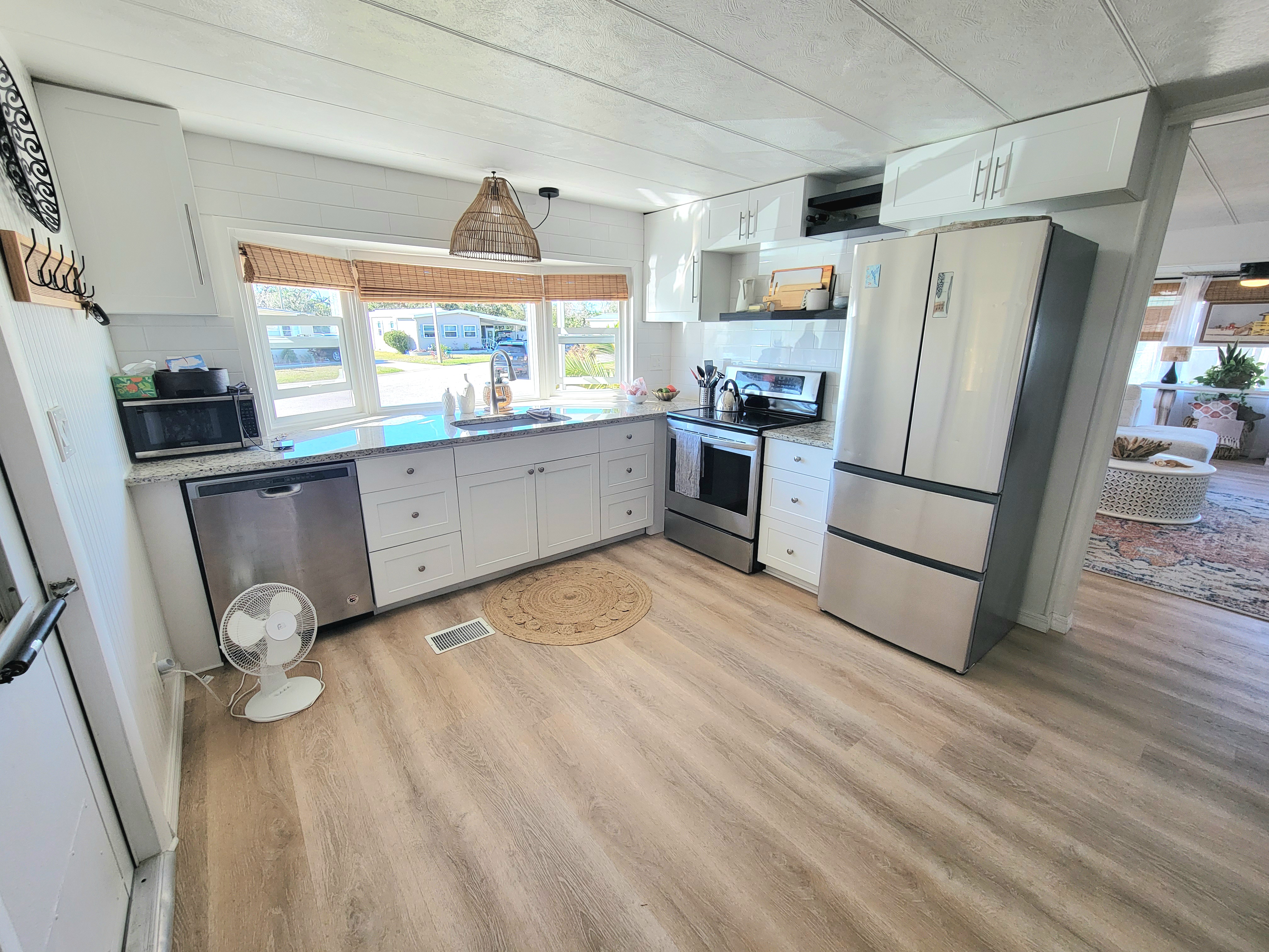 566 Montego Lane South, Ellenton, Florida 34222, 2 Bedrooms Bedrooms, ,2 BathroomsBathrooms,55-Plus Mobile Home,For Sale,Montego Lane South,3238