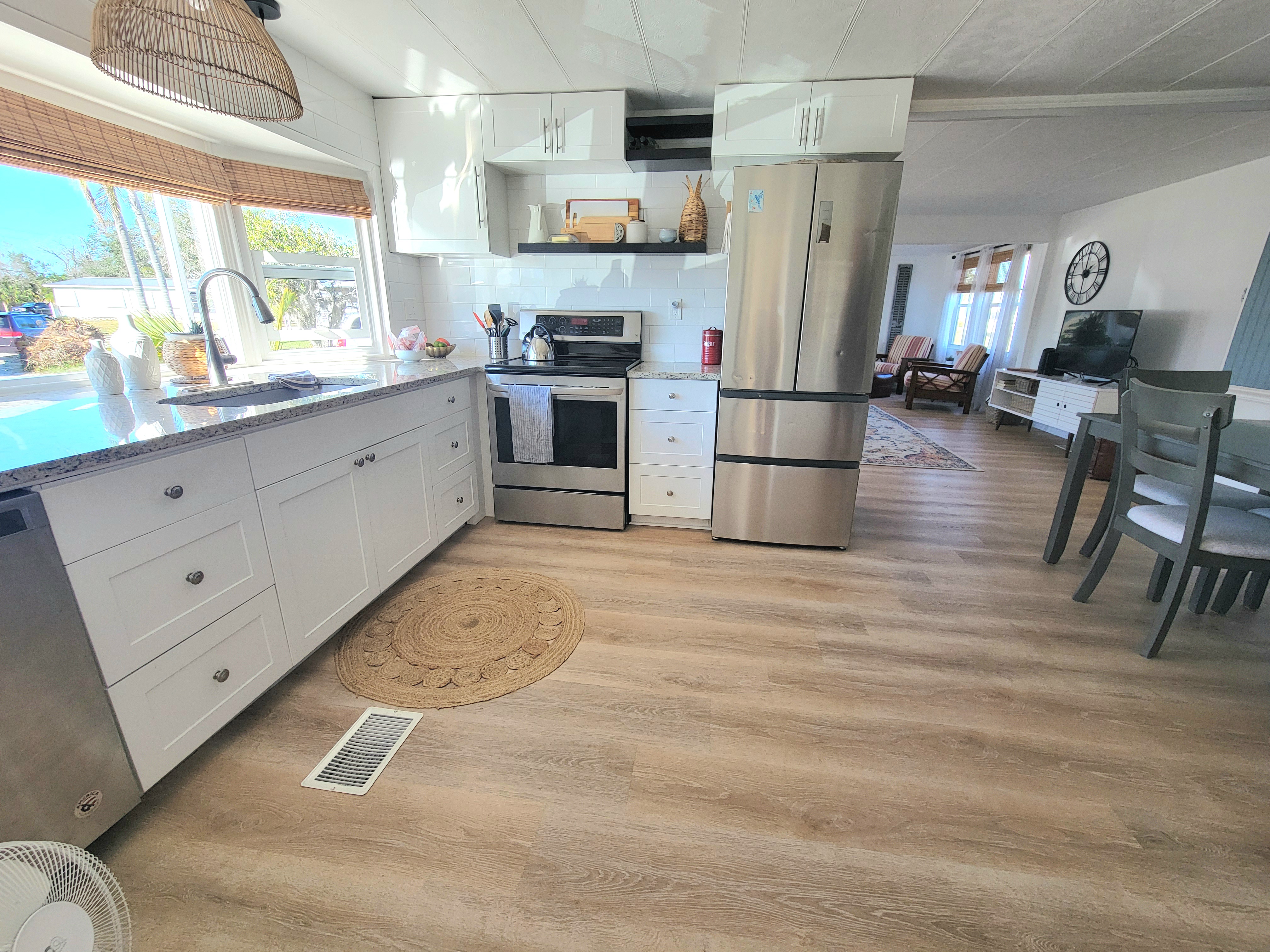 566 Montego Lane South, Ellenton, Florida 34222, 2 Bedrooms Bedrooms, ,2 BathroomsBathrooms,55-Plus Mobile Home,For Sale,Montego Lane South,3238