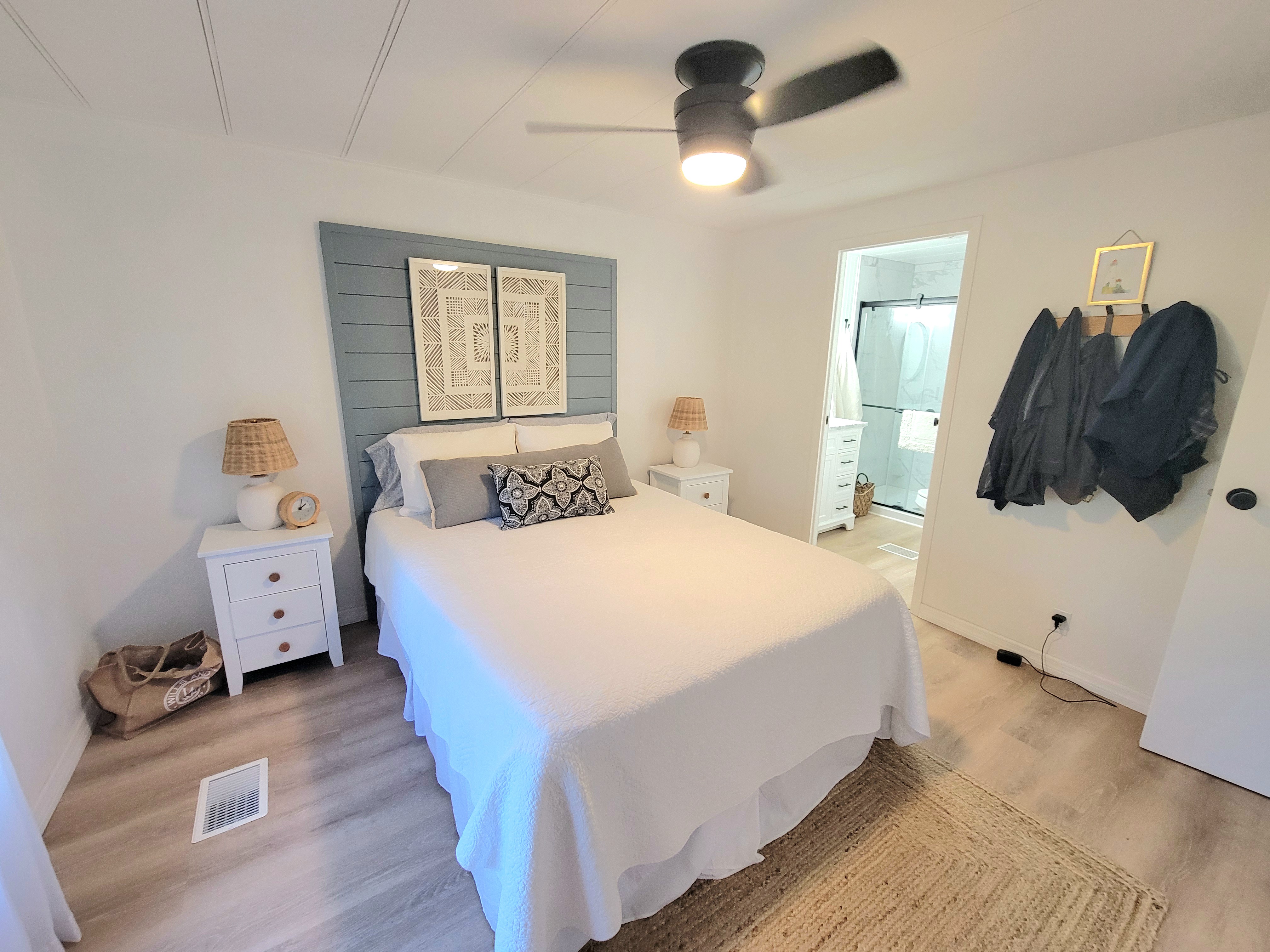 566 Montego Lane South, Ellenton, Florida 34222, 2 Bedrooms Bedrooms, ,2 BathroomsBathrooms,55-Plus Mobile Home,For Sale,Montego Lane South,3238