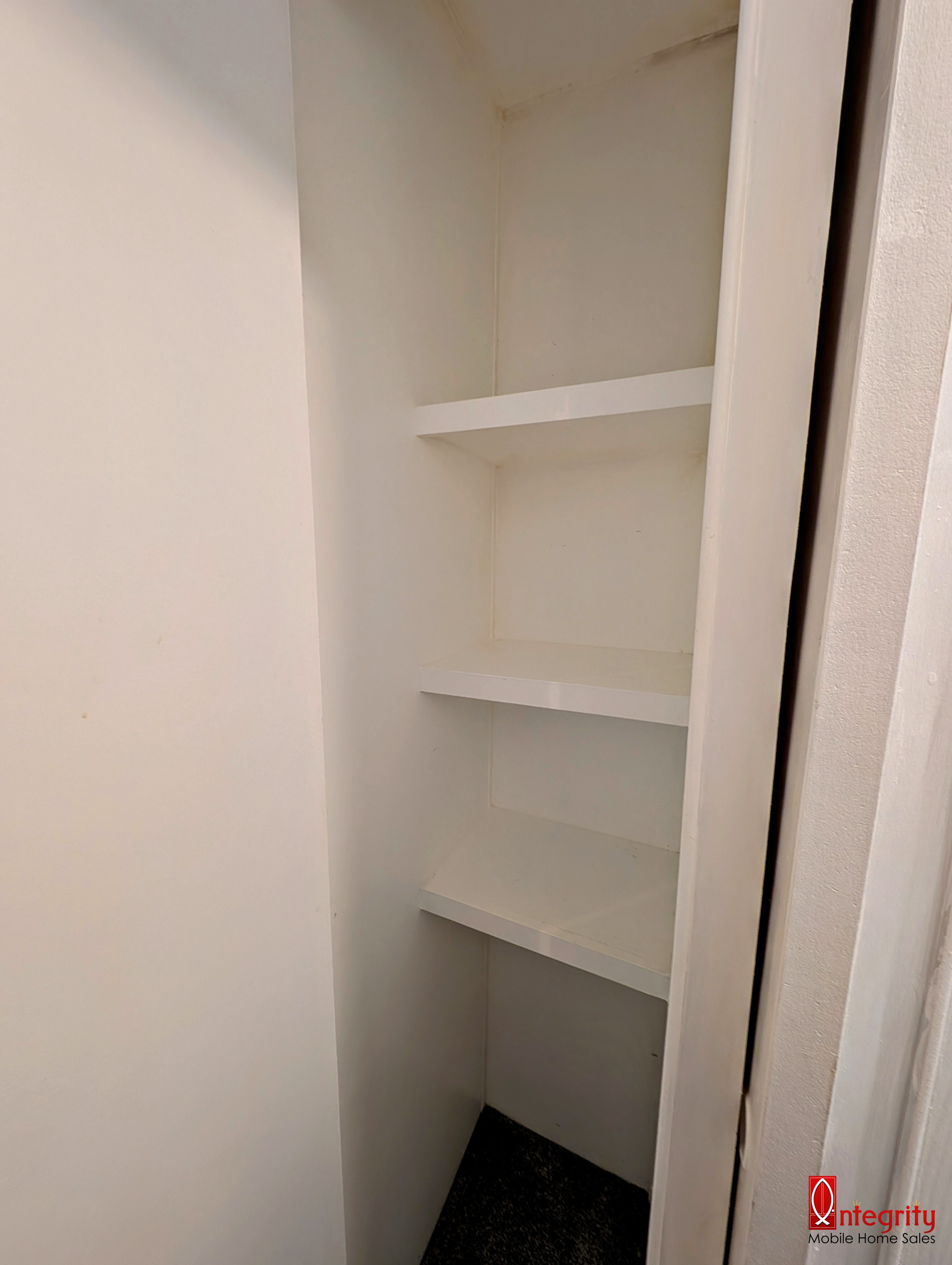 2206 Chaney Drive, Lot 107, Ruskin, Florida 33570, 2 Bedrooms Bedrooms, ,1 BathroomBathrooms,55-Plus Mobile Home,For Sale,Chaney Drive, Lot 107,3368