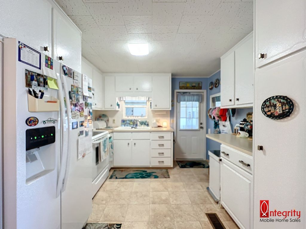 508 44th Avenue East, Lot H36, Bradenton, Florida 34203, 2 Bedrooms Bedrooms, ,2 BathroomsBathrooms,55-Plus Mobile Home,For Sale,44th Avenue East, Lot H36,3376