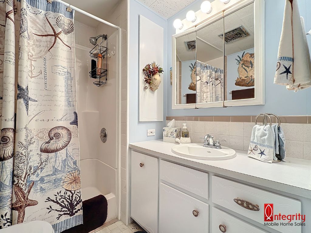 508 44th Avenue East, Lot H36, Bradenton, Florida 34203, 2 Bedrooms Bedrooms, ,2 BathroomsBathrooms,55-Plus Mobile Home,For Sale,44th Avenue East, Lot H36,3376