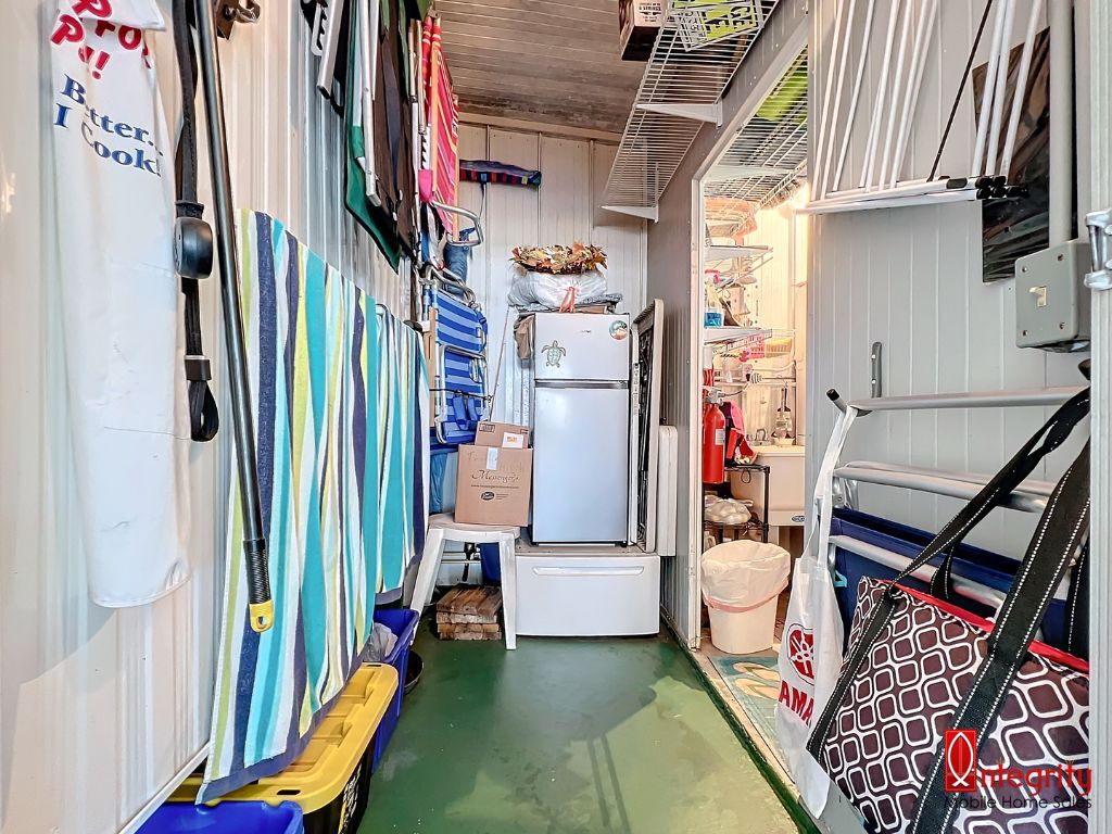 508 44th Avenue East, Lot H36, Bradenton, Florida 34203, 2 Bedrooms Bedrooms, ,2 BathroomsBathrooms,55-Plus Mobile Home,For Sale,44th Avenue East, Lot H36,3376