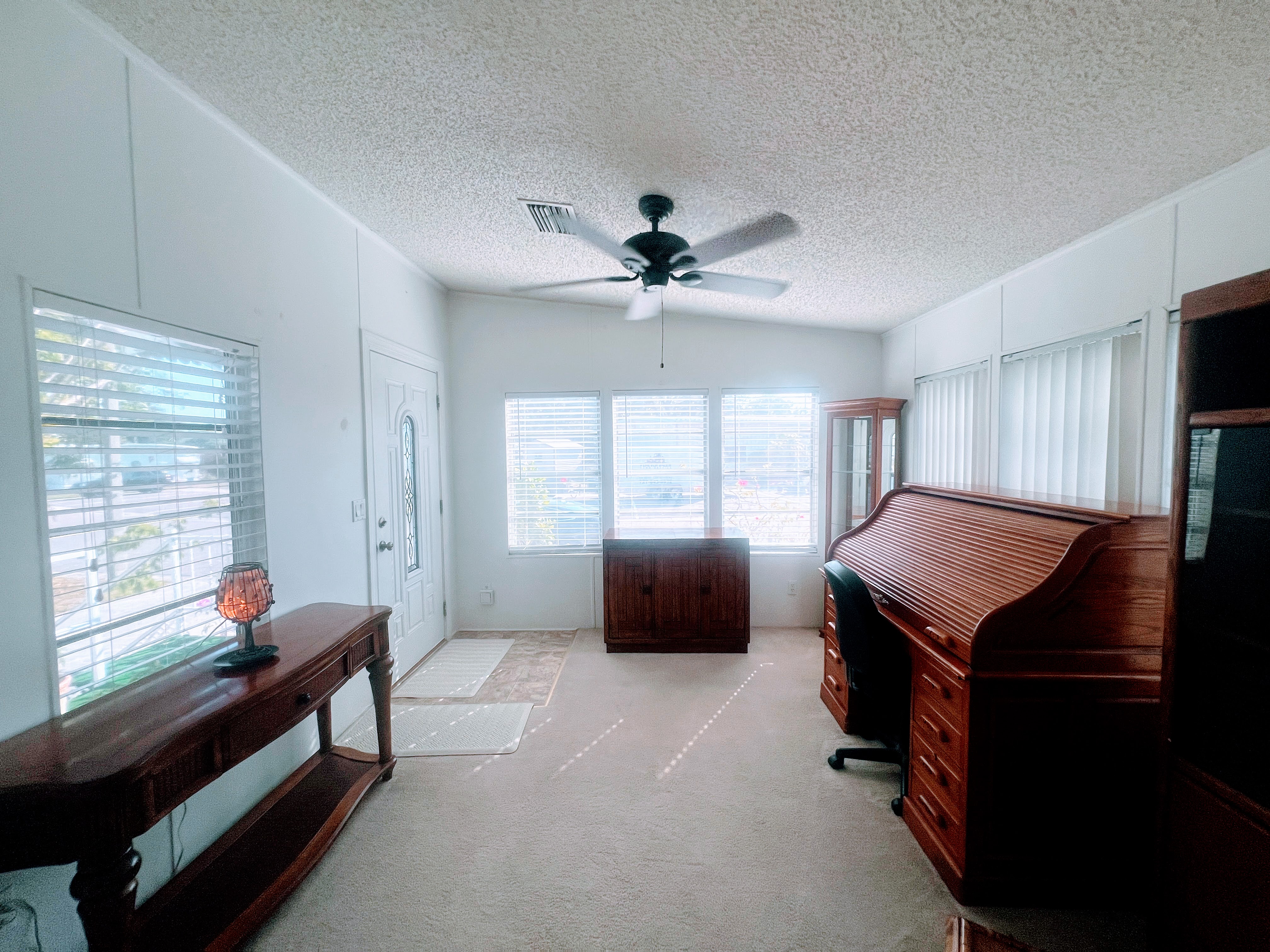 14300 66th St N, Lot 421, Clearwater, Florida 33764, 2 Bedrooms Bedrooms, ,2 BathroomsBathrooms,55-Plus Mobile Home,For Sale,66th St N, Lot 421,3380