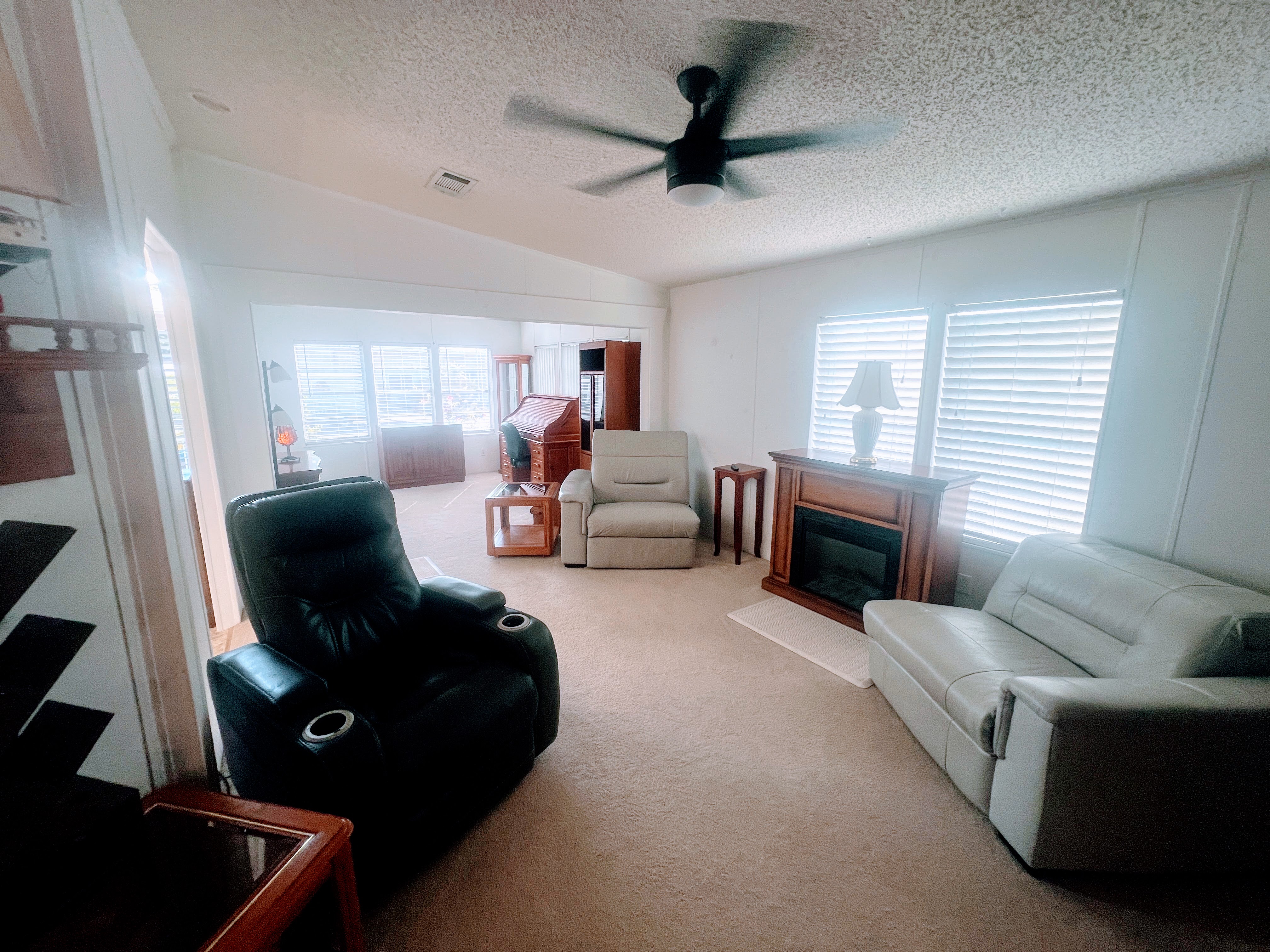 14300 66th St N, Lot 421, Clearwater, Florida 33764, 2 Bedrooms Bedrooms, ,2 BathroomsBathrooms,55-Plus Mobile Home,For Sale,66th St N, Lot 421,3380