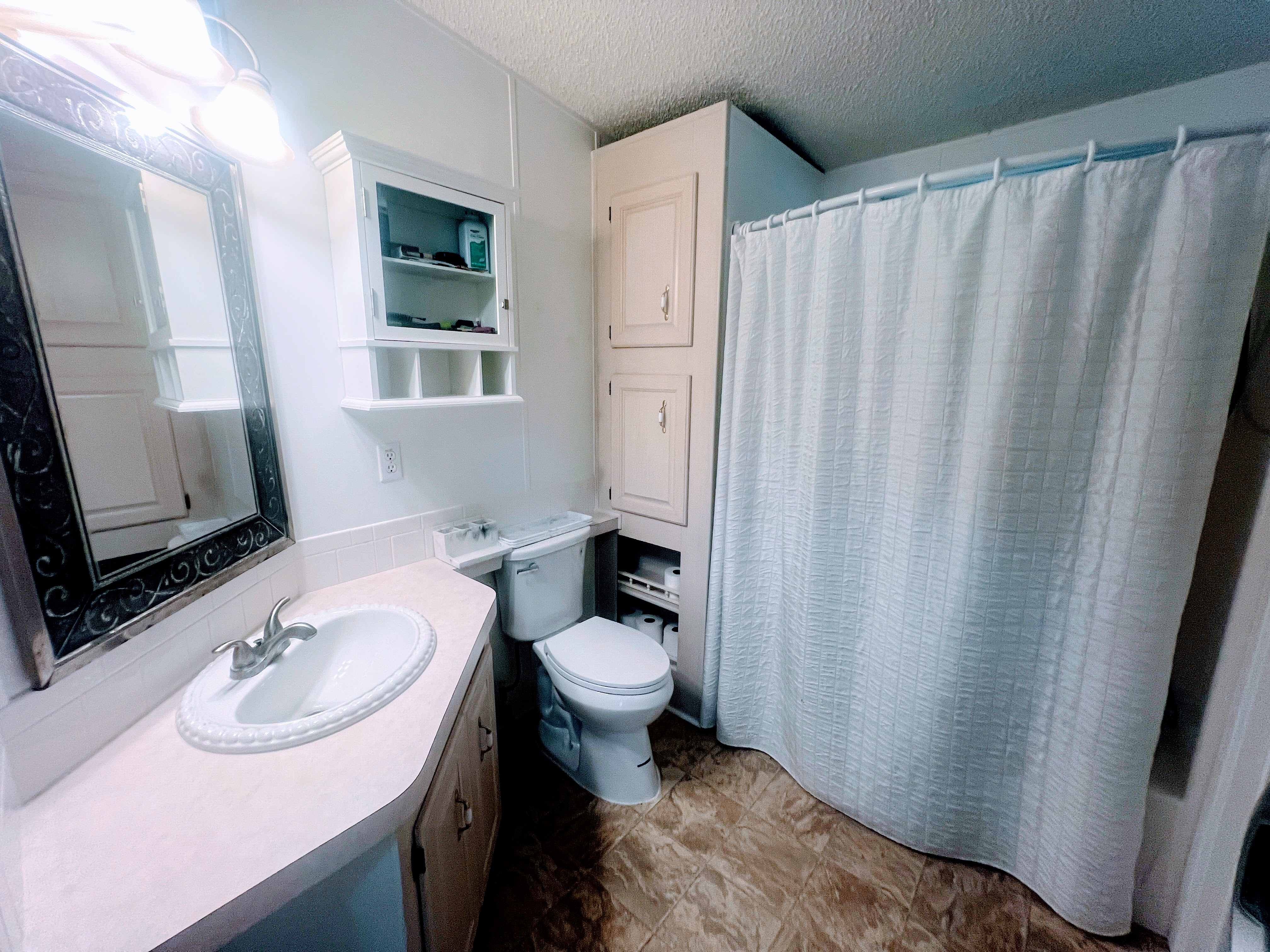 14300 66th St N, Lot 421, Clearwater, Florida 33764, 2 Bedrooms Bedrooms, ,2 BathroomsBathrooms,55-Plus Mobile Home,For Sale,66th St N, Lot 421,3380