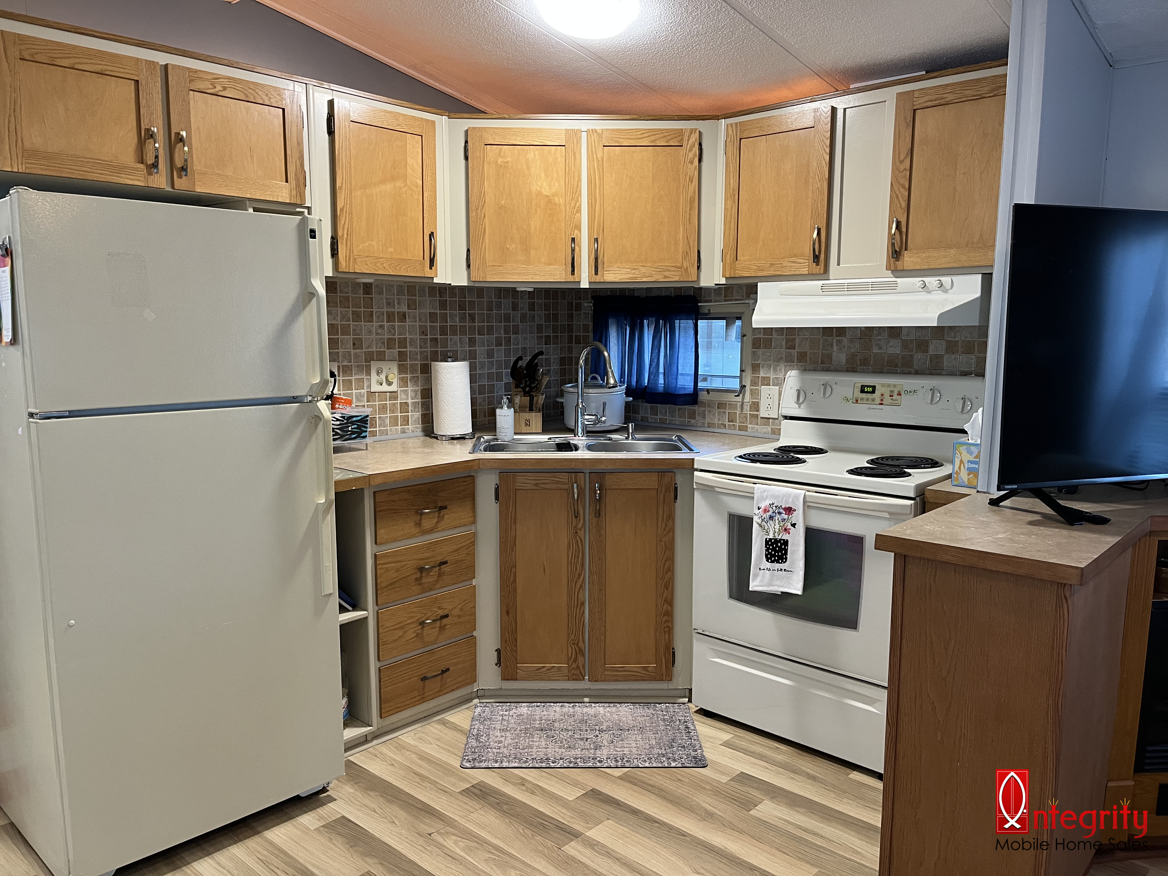 8225 Arevee Drive, Lot 638, New Port Richey, Florida 34653, 1 Bedroom Bedrooms, ,1 BathroomBathrooms,55-Plus Mobile Home,For Sale,Arevee Drive, Lot 638,3384