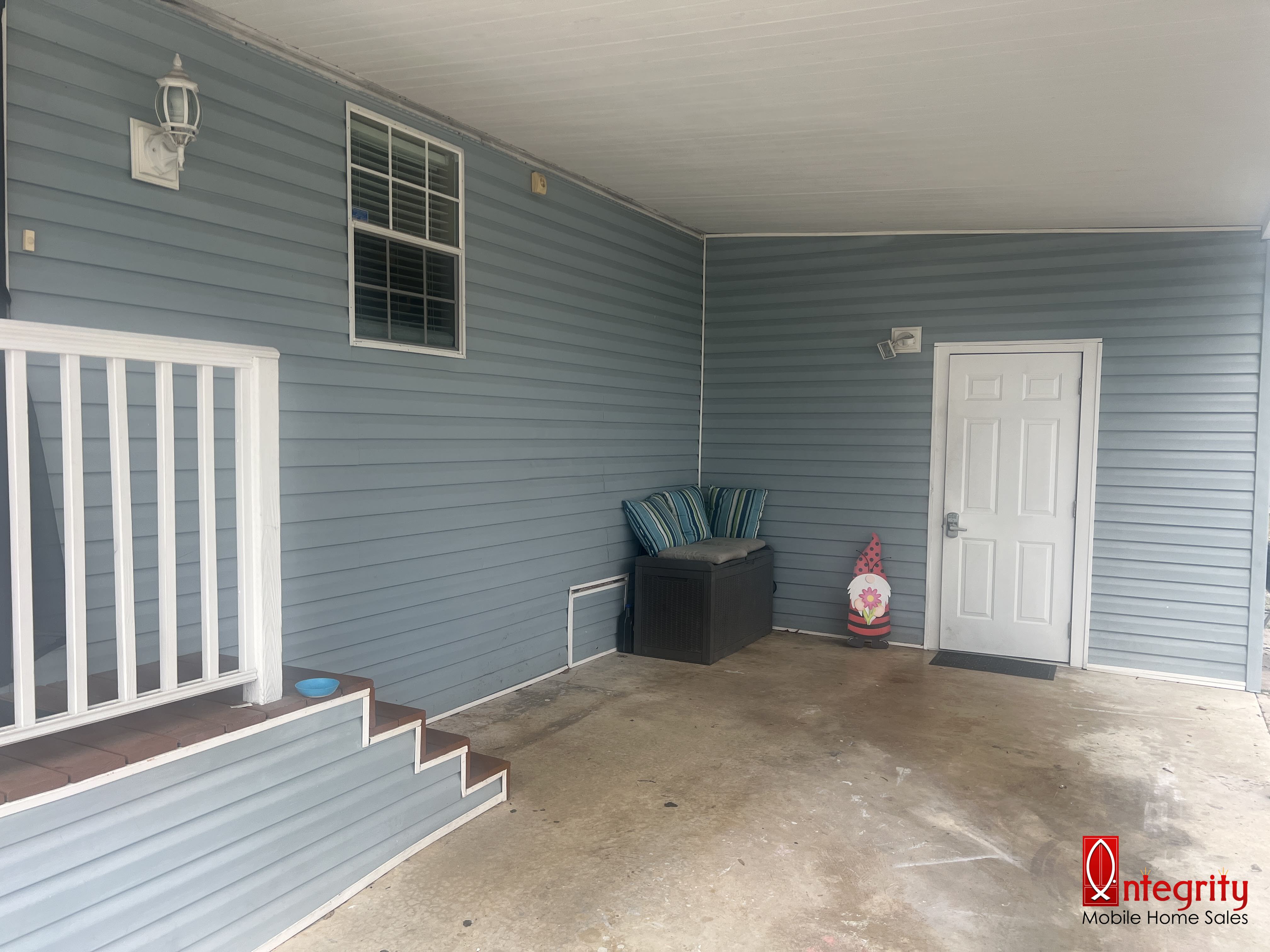 9033 Dale Drive, Tampa, Florida 33615, 4 Bedrooms Bedrooms, ,4 BathroomsBathrooms,All - Age Mobile Home,For Sale,Dale Drive,3413