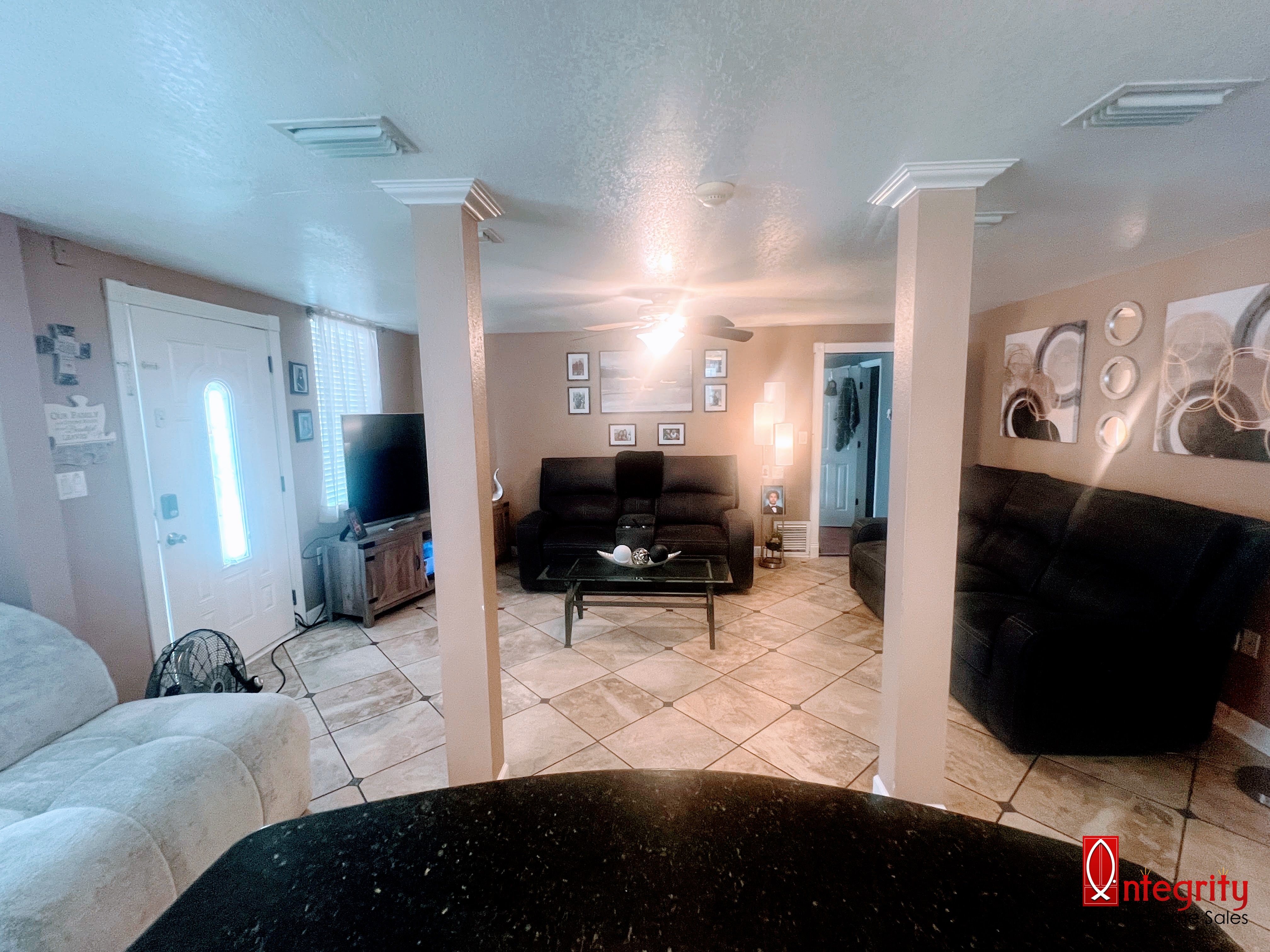 9033 Dale Drive, Tampa, Florida 33615, 4 Bedrooms Bedrooms, ,4 BathroomsBathrooms,All - Age Mobile Home,For Sale,Dale Drive,3413