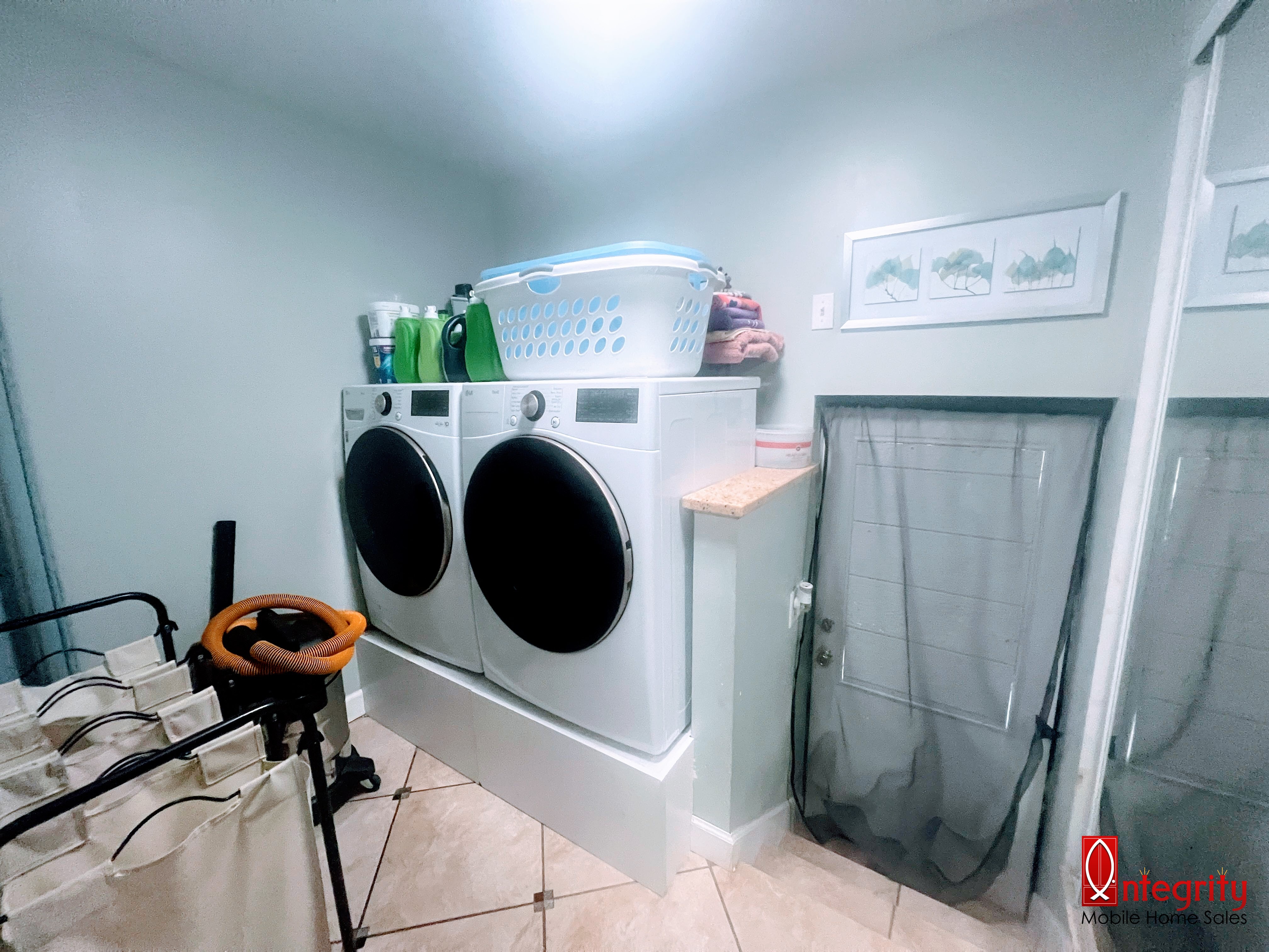 9033 Dale Drive, Tampa, Florida 33615, 4 Bedrooms Bedrooms, ,4 BathroomsBathrooms,All - Age Mobile Home,For Sale,Dale Drive,3413
