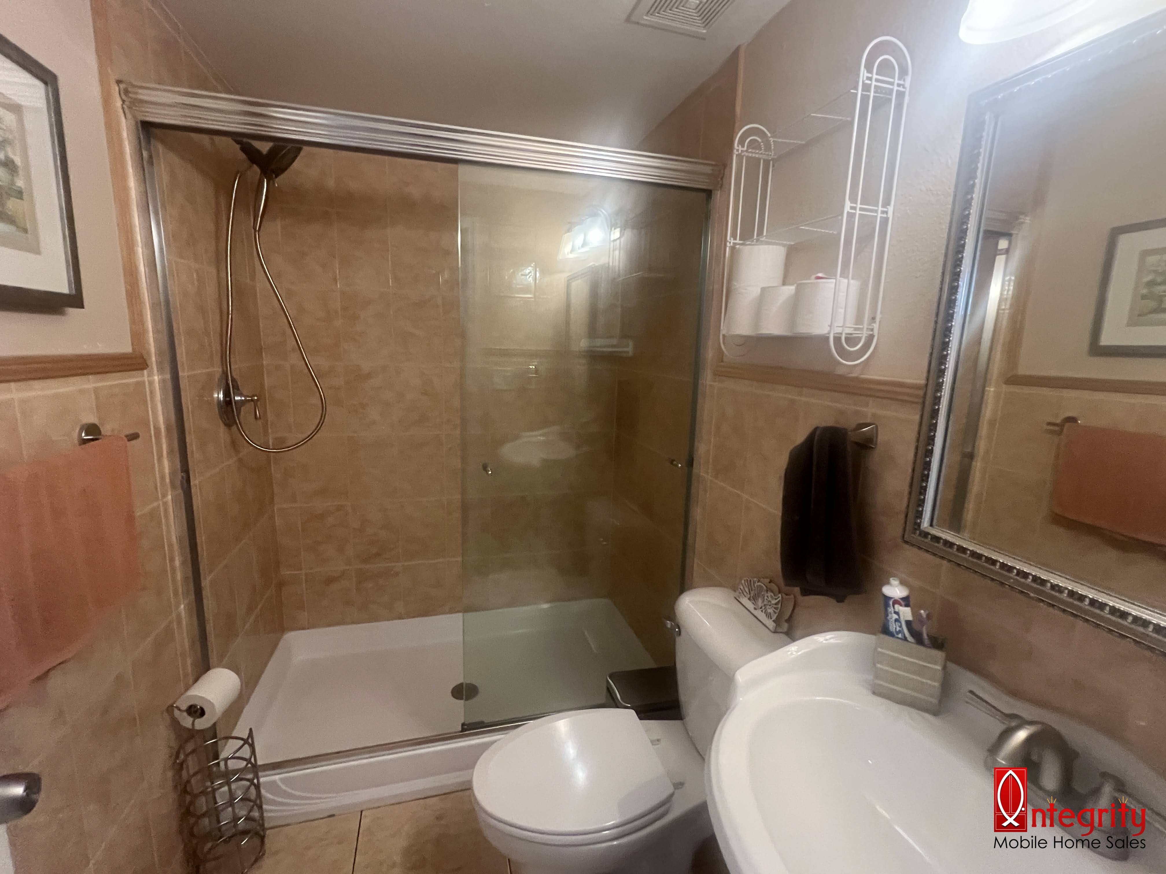 9033 Dale Drive, Tampa, Florida 33615, 4 Bedrooms Bedrooms, ,4 BathroomsBathrooms,All - Age Mobile Home,For Sale,Dale Drive,3413
