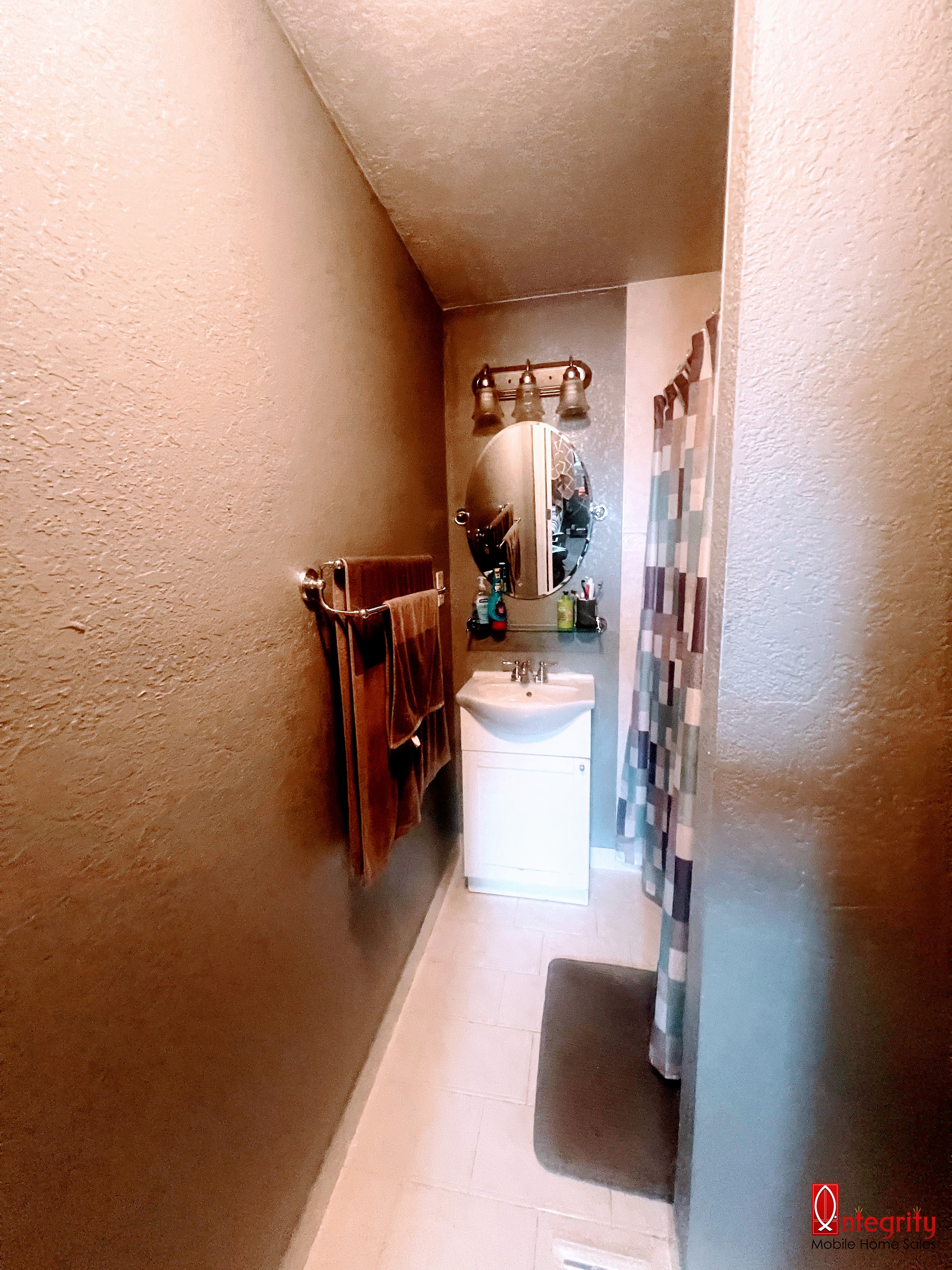 9033 Dale Drive, Tampa, Florida 33615, 4 Bedrooms Bedrooms, ,4 BathroomsBathrooms,All - Age Mobile Home,For Sale,Dale Drive,3413