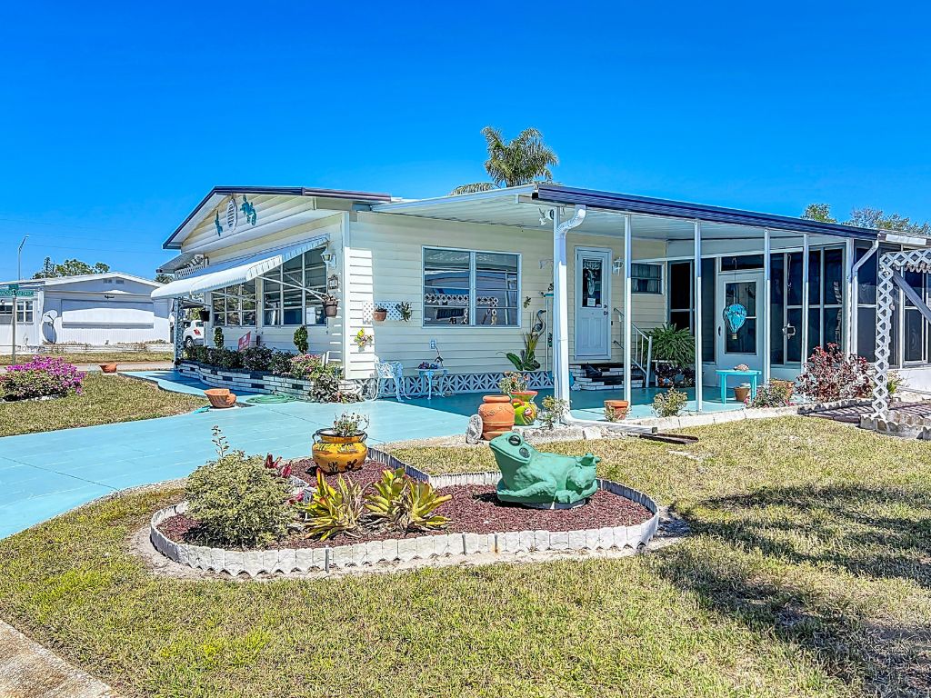 6315 Aloha Drive, Bradenton, Florida 34207, 2 Bedrooms Bedrooms, ,2 BathroomsBathrooms,55-Plus Mobile Home,For Sale,Aloha Drive,3417
