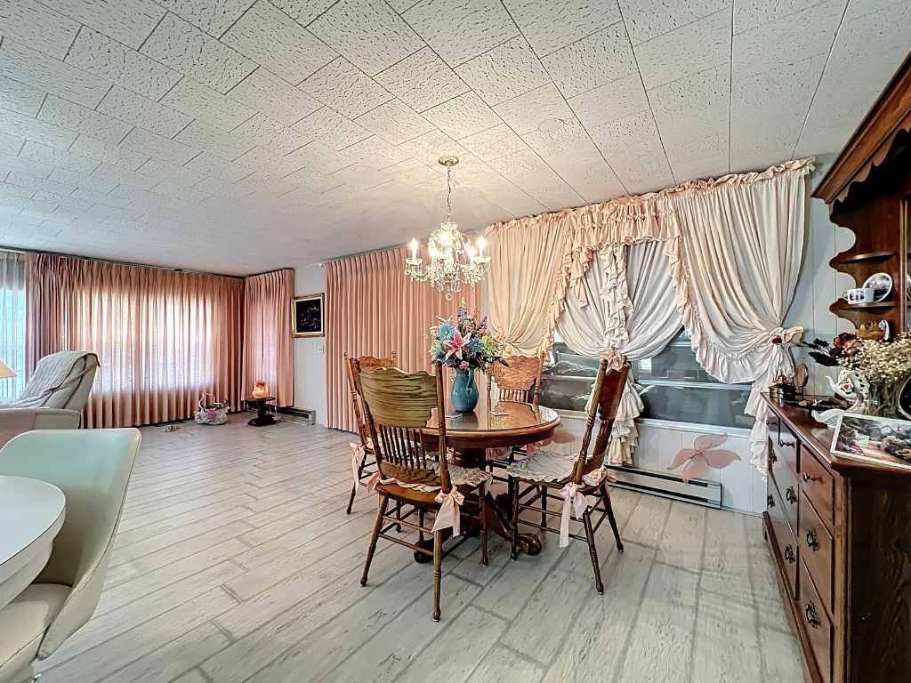 6315 Aloha Drive, Bradenton, Florida 34207, 2 Bedrooms Bedrooms, ,2 BathroomsBathrooms,55-Plus Mobile Home,For Sale,Aloha Drive,3417