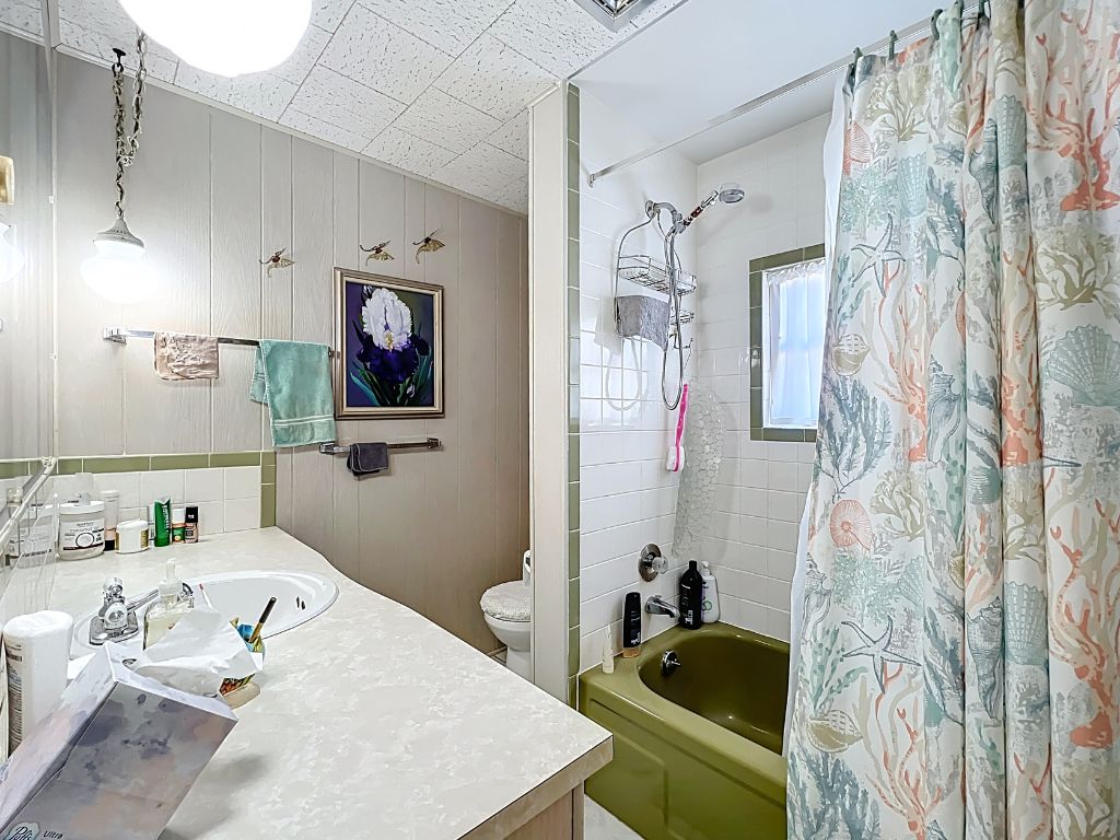 6315 Aloha Drive, Bradenton, Florida 34207, 2 Bedrooms Bedrooms, ,2 BathroomsBathrooms,55-Plus Mobile Home,For Sale,Aloha Drive,3417