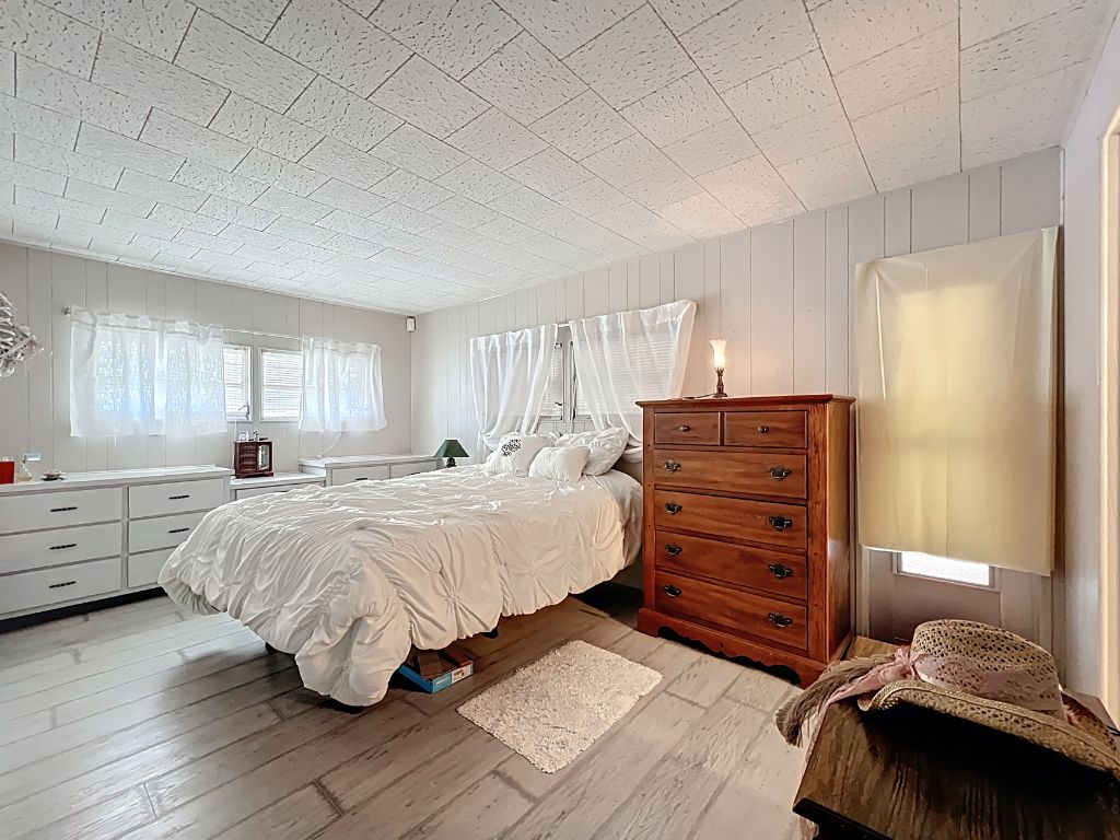 6315 Aloha Drive, Bradenton, Florida 34207, 2 Bedrooms Bedrooms, ,2 BathroomsBathrooms,55-Plus Mobile Home,For Sale,Aloha Drive,3417