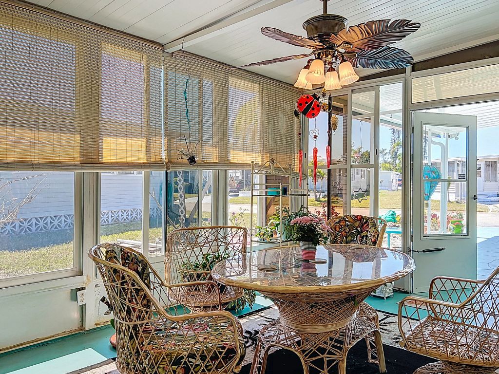 6315 Aloha Drive, Bradenton, Florida 34207, 2 Bedrooms Bedrooms, ,2 BathroomsBathrooms,55-Plus Mobile Home,For Sale,Aloha Drive,3417