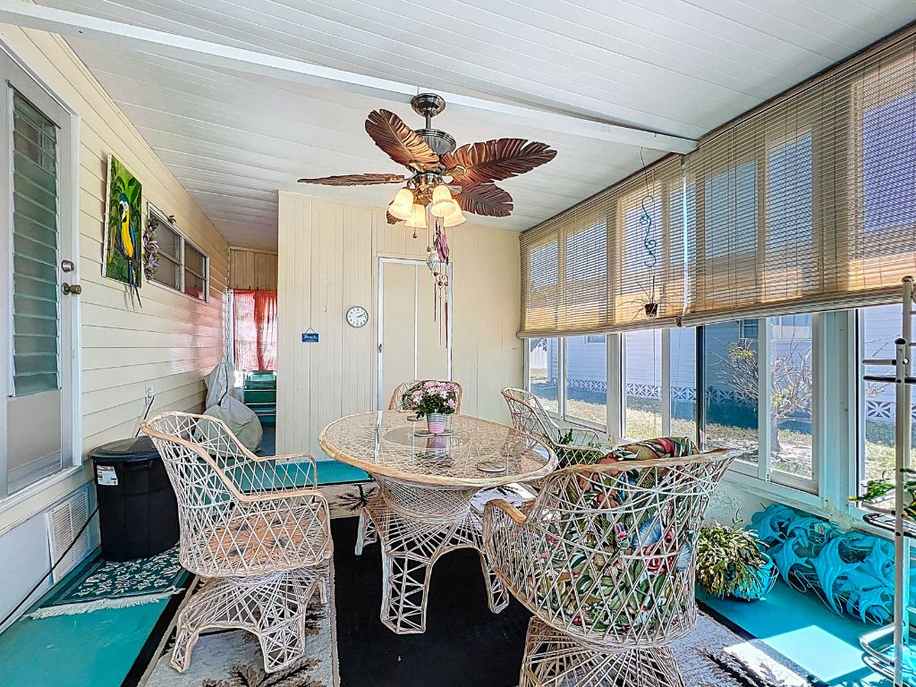 6315 Aloha Drive, Bradenton, Florida 34207, 2 Bedrooms Bedrooms, ,2 BathroomsBathrooms,55-Plus Mobile Home,For Sale,Aloha Drive,3417