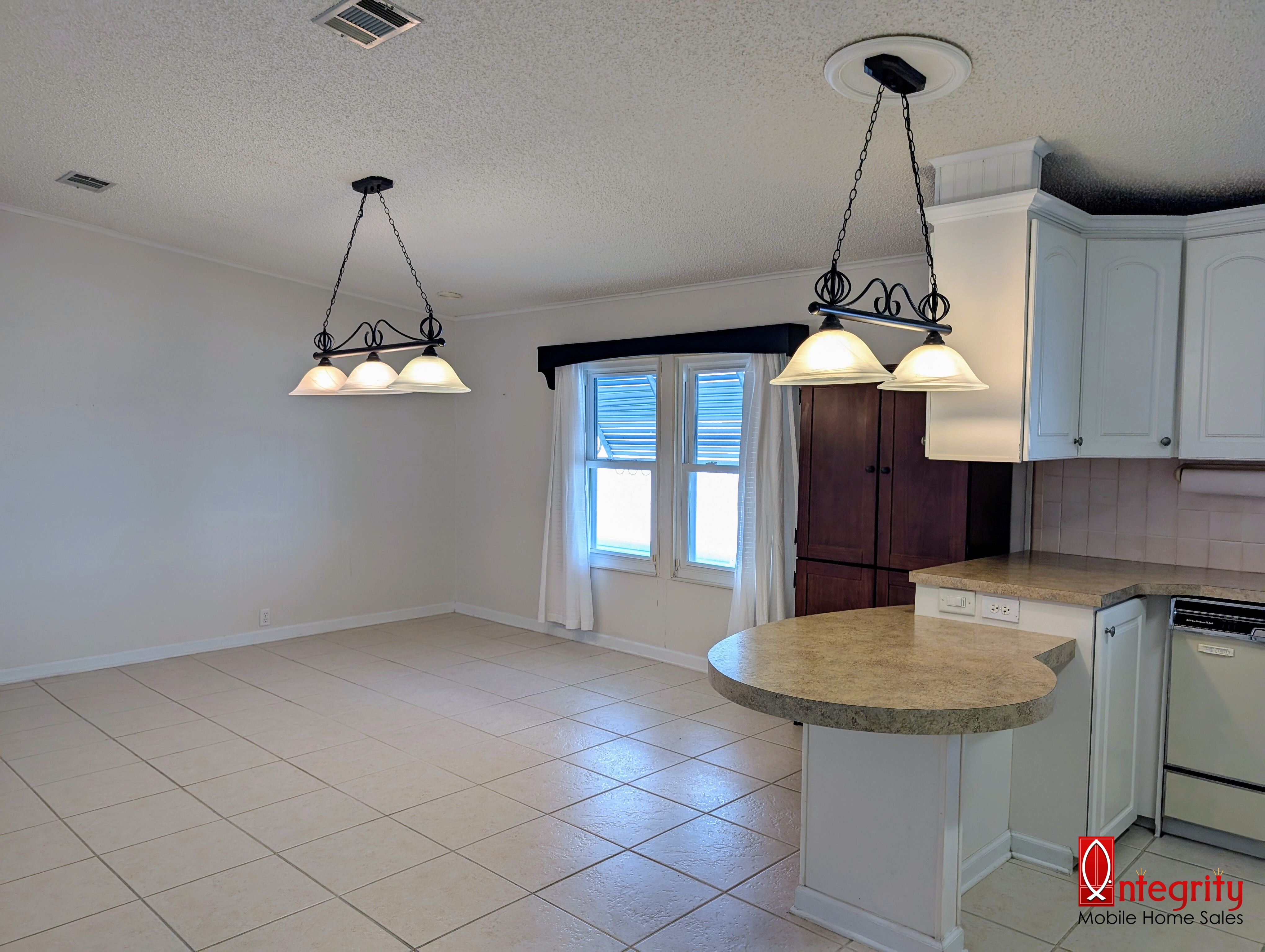 9720 Avalon Drive, Parrish, Florida 34219, 2 Bedrooms Bedrooms, ,2 BathroomsBathrooms,55-Plus Mobile Home,For Sale,Avalon Drive,3423