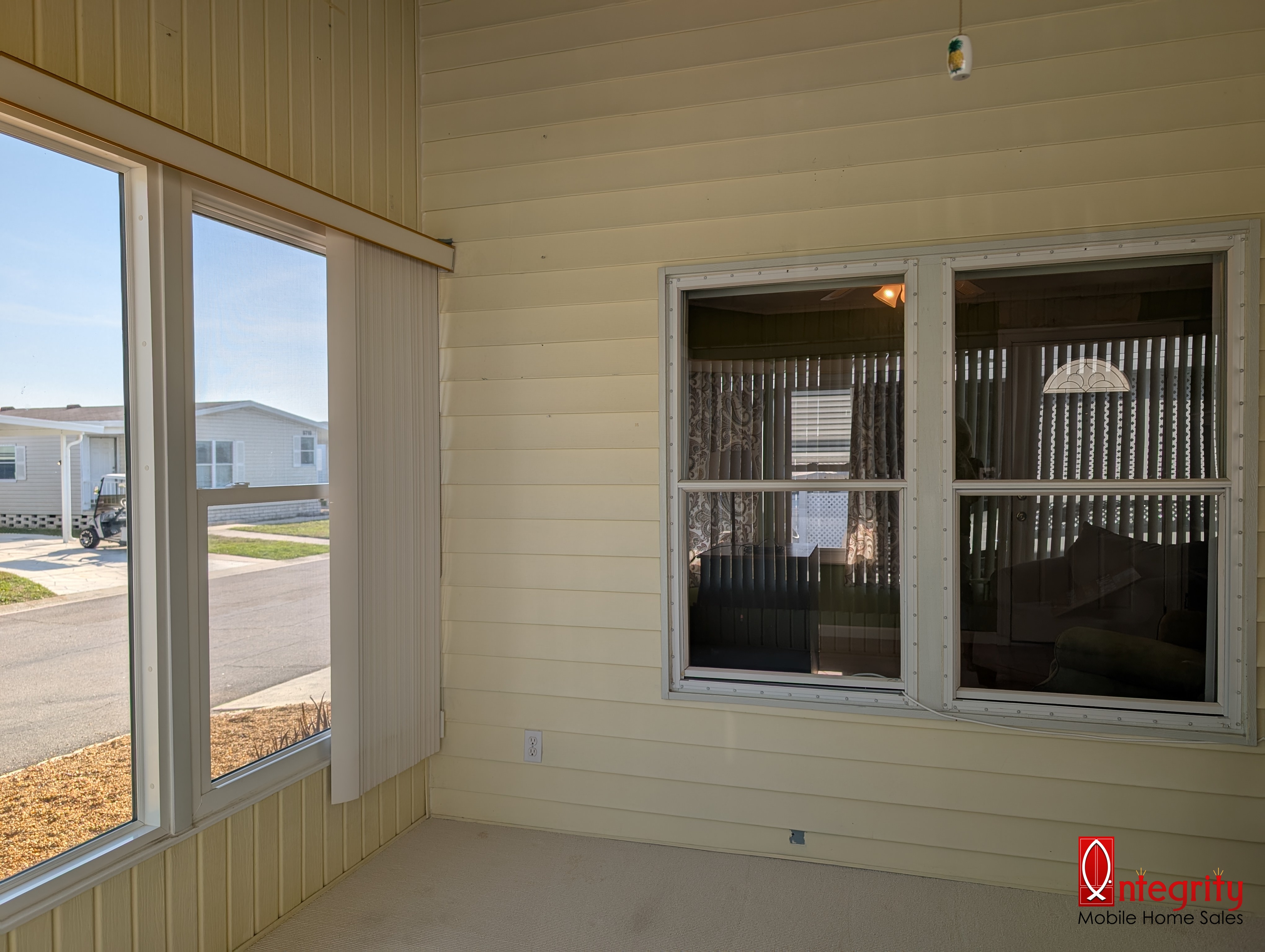 9720 Avalon Drive, Parrish, Florida 34219, 2 Bedrooms Bedrooms, ,2 BathroomsBathrooms,55-Plus Mobile Home,For Sale,Avalon Drive,3423
