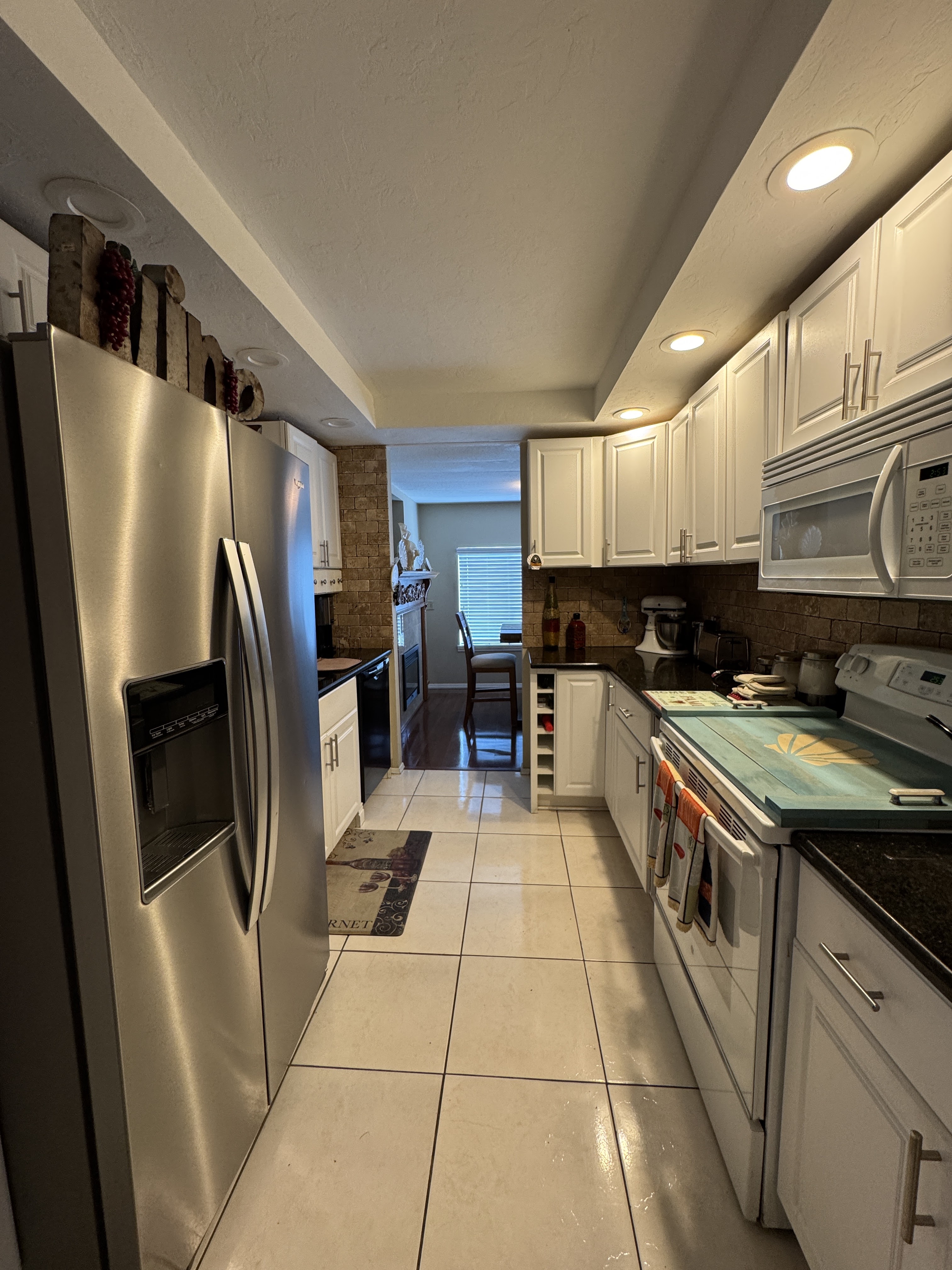 2915 Reinhard Drive, Sarasota, Florida 34234, 3 Bedrooms Bedrooms, ,2 BathroomsBathrooms,55-Plus Mobile Home,For Sale,Reinhard Drive,3449