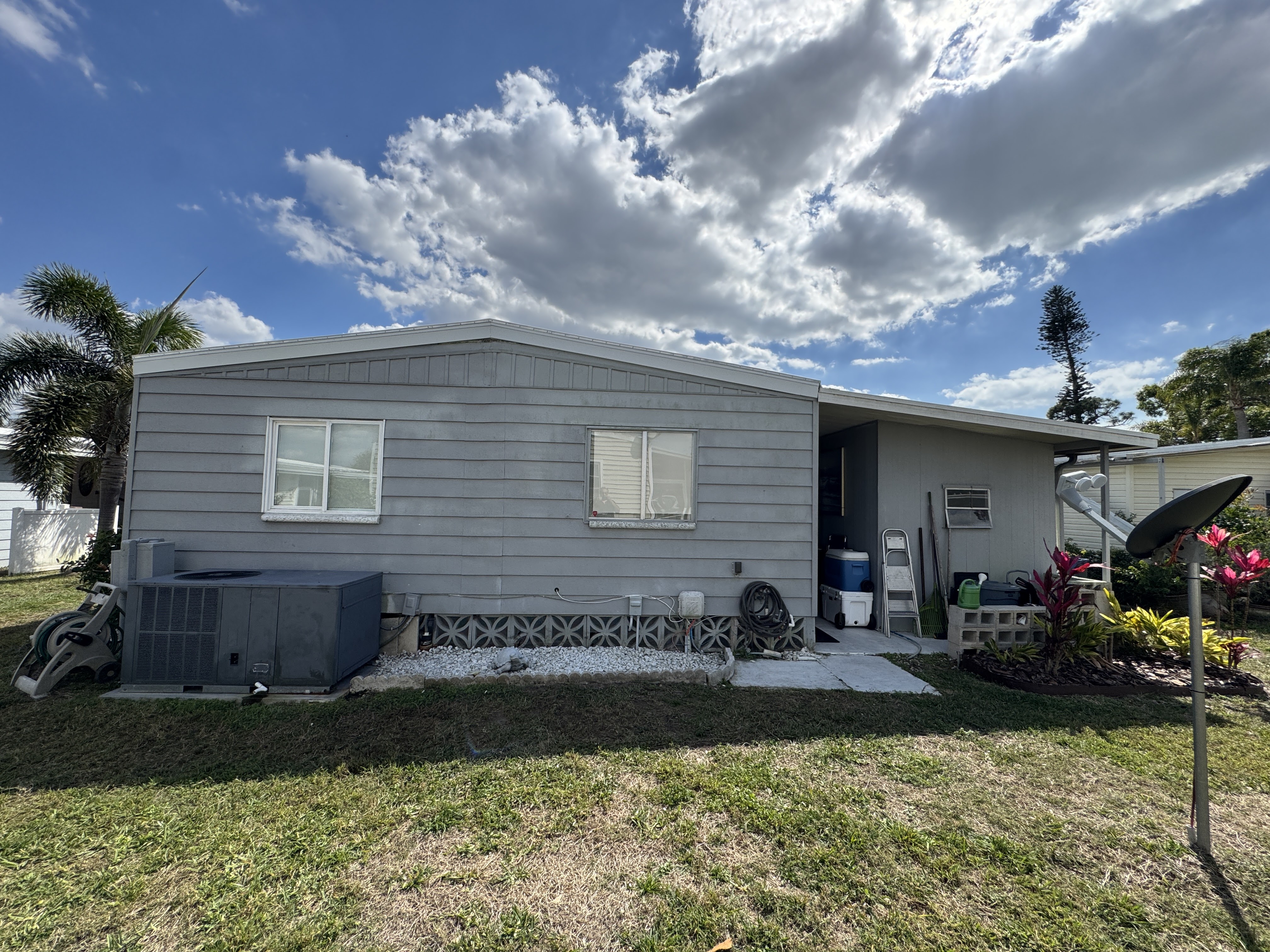 2915 Reinhard Drive, Sarasota, Florida 34234, 3 Bedrooms Bedrooms, ,2 BathroomsBathrooms,55-Plus Mobile Home,For Sale,Reinhard Drive,3449