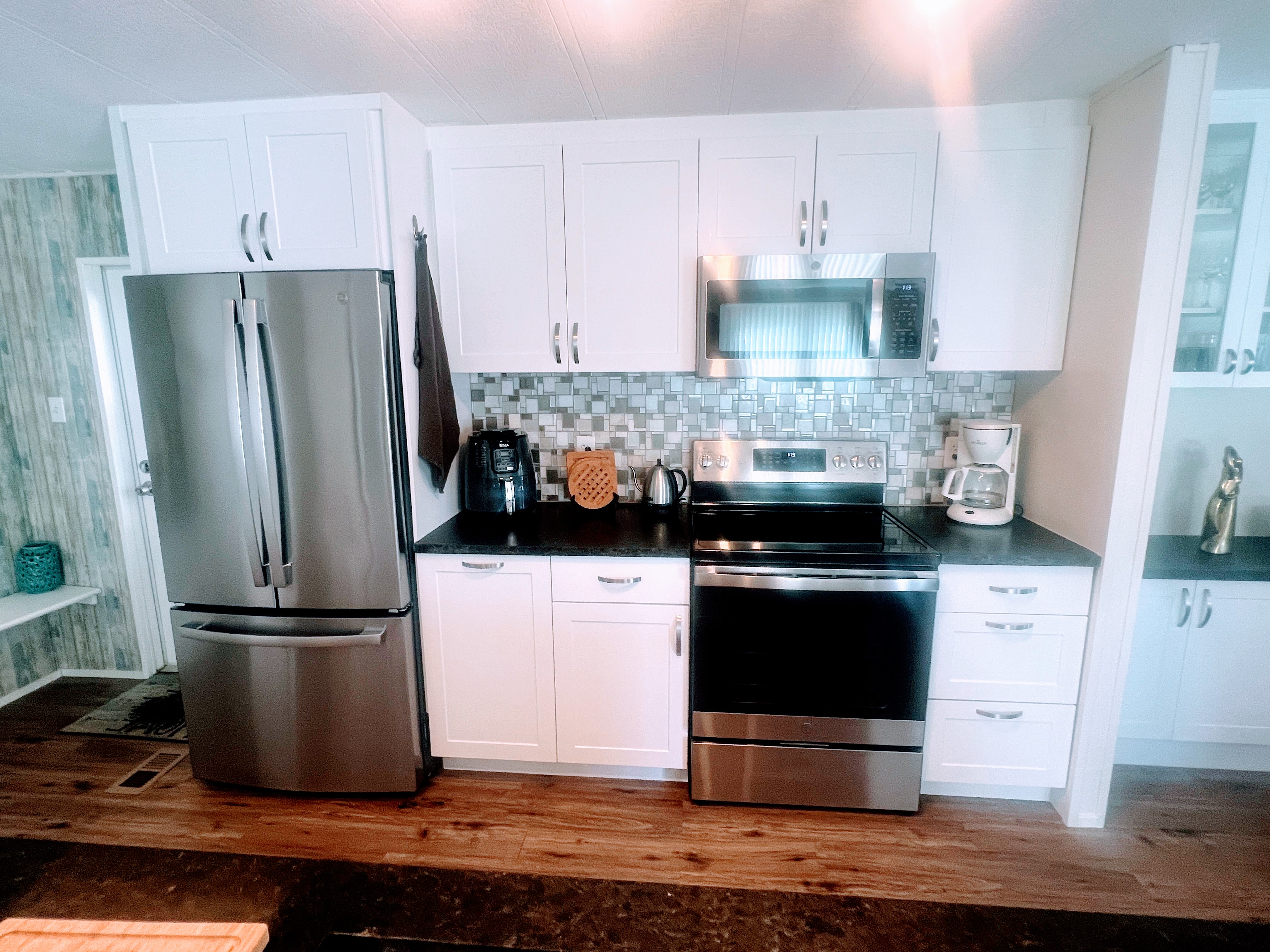1071 Donegan Road, Lot 529, Largo, Florida 33771, 2 Bedrooms Bedrooms, ,2 BathroomsBathrooms,55-Plus Mobile Home,For Sale,Donegan Road, Lot 529,3462
