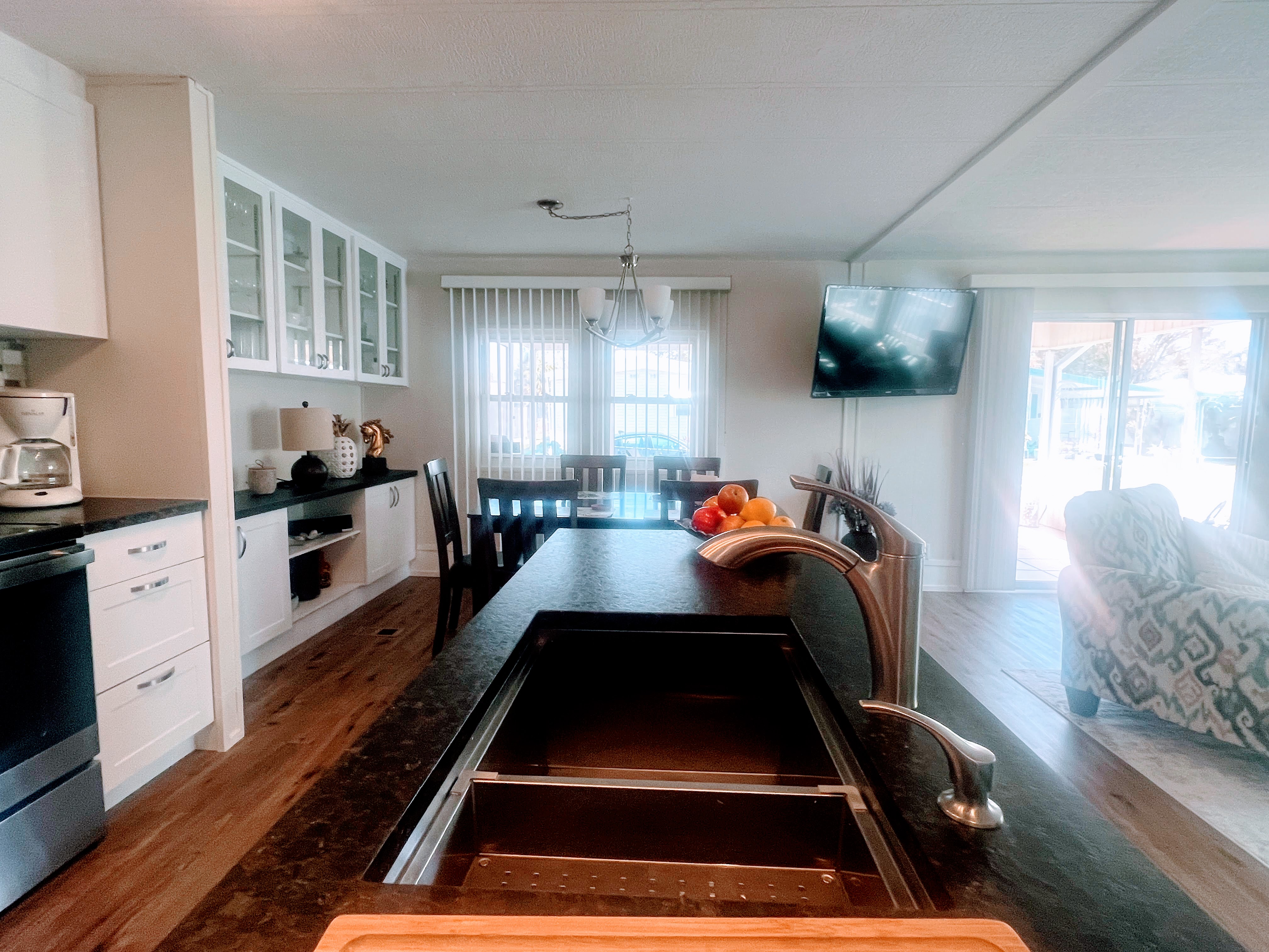 1071 Donegan Road, Lot 529, Largo, Florida 33771, 2 Bedrooms Bedrooms, ,2 BathroomsBathrooms,55-Plus Mobile Home,For Sale,Donegan Road, Lot 529,3462