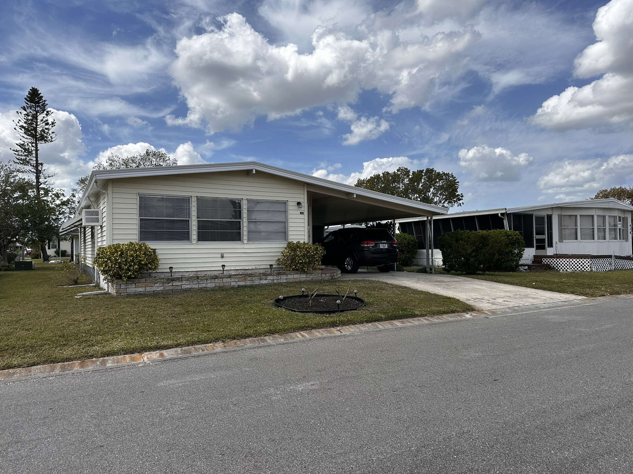414 Sunset Circle North, Ellenton, Florida 34222, 2 Bedrooms Bedrooms, ,2 BathroomsBathrooms,55-Plus Mobile Home,For Sale,Sunset Circle North,3463