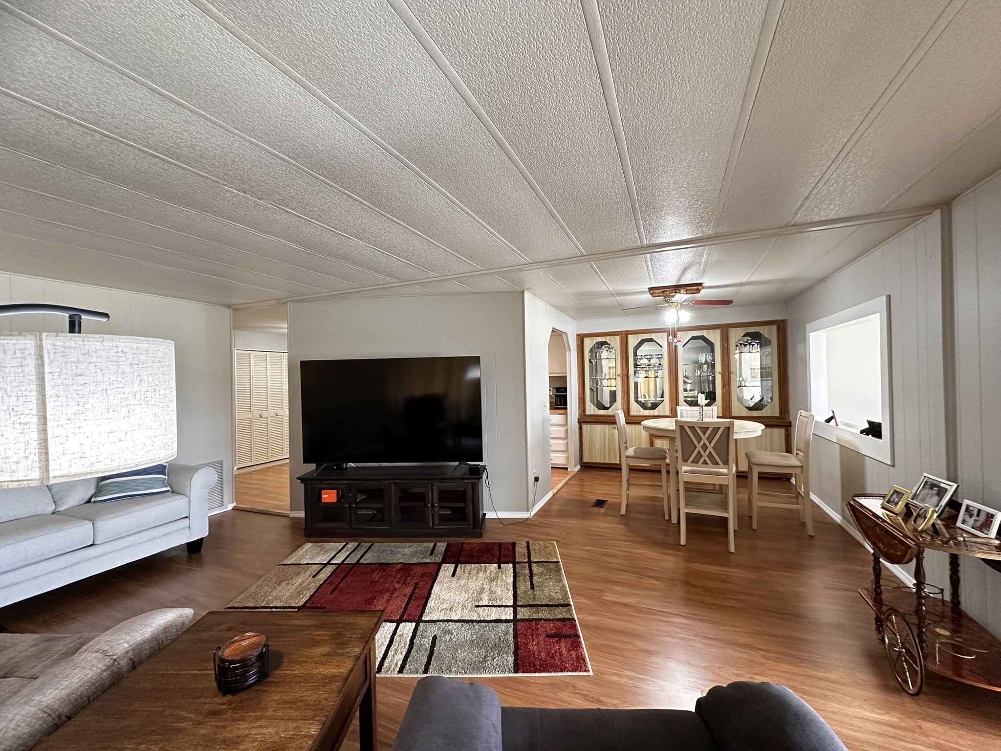 414 Sunset Circle North, Ellenton, Florida 34222, 2 Bedrooms Bedrooms, ,2 BathroomsBathrooms,55-Plus Mobile Home,For Sale,Sunset Circle North,3463