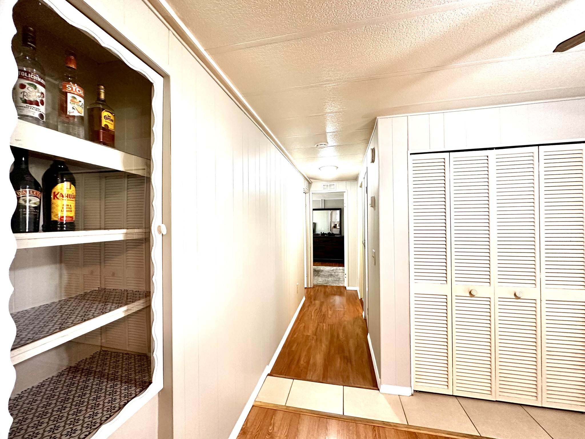 414 Sunset Circle North, Ellenton, Florida 34222, 2 Bedrooms Bedrooms, ,2 BathroomsBathrooms,55-Plus Mobile Home,For Sale,Sunset Circle North,3463