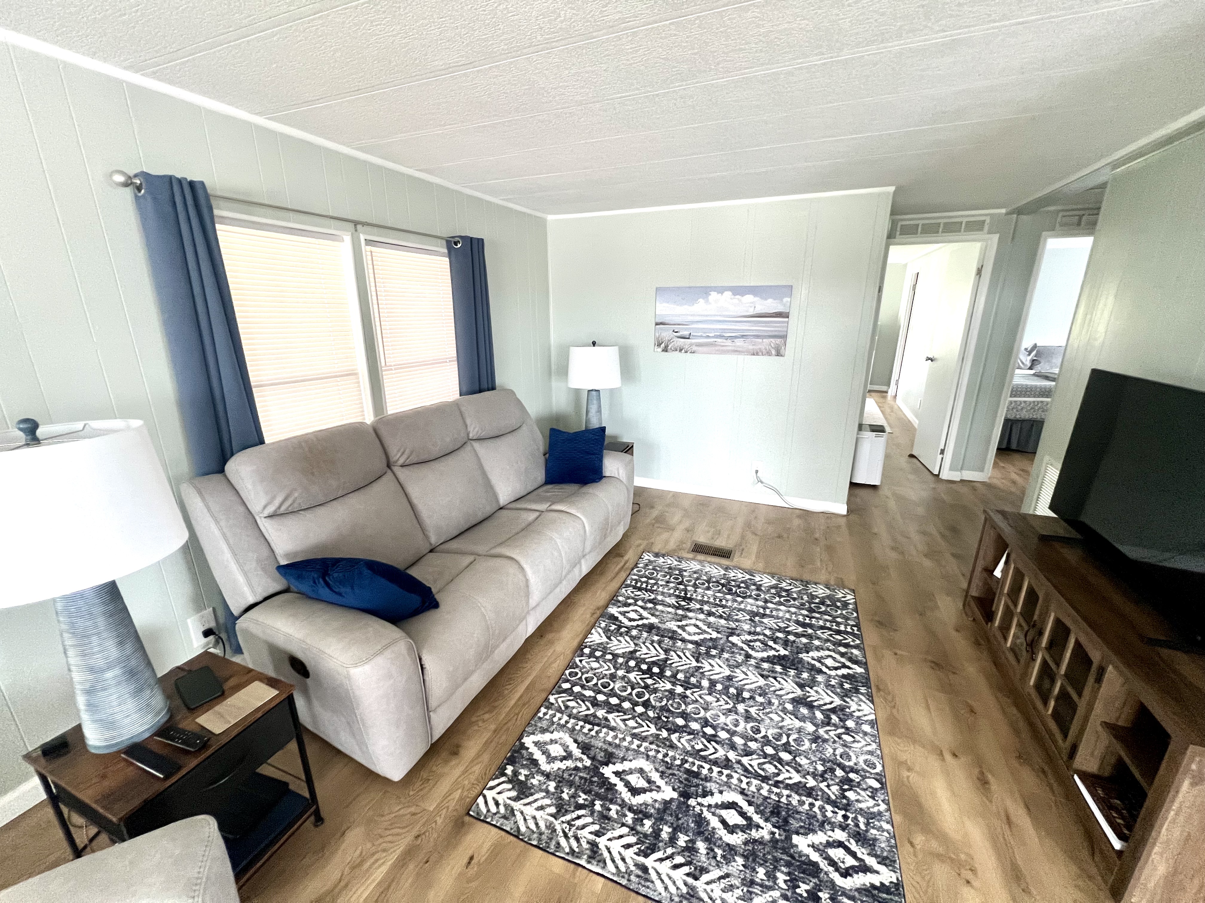 7604 Bonita Way, Ellenton, Florida 34222, 2 Bedrooms Bedrooms, ,2 BathroomsBathrooms,55-Plus Mobile Home,For Sale,Bonita Way,3469