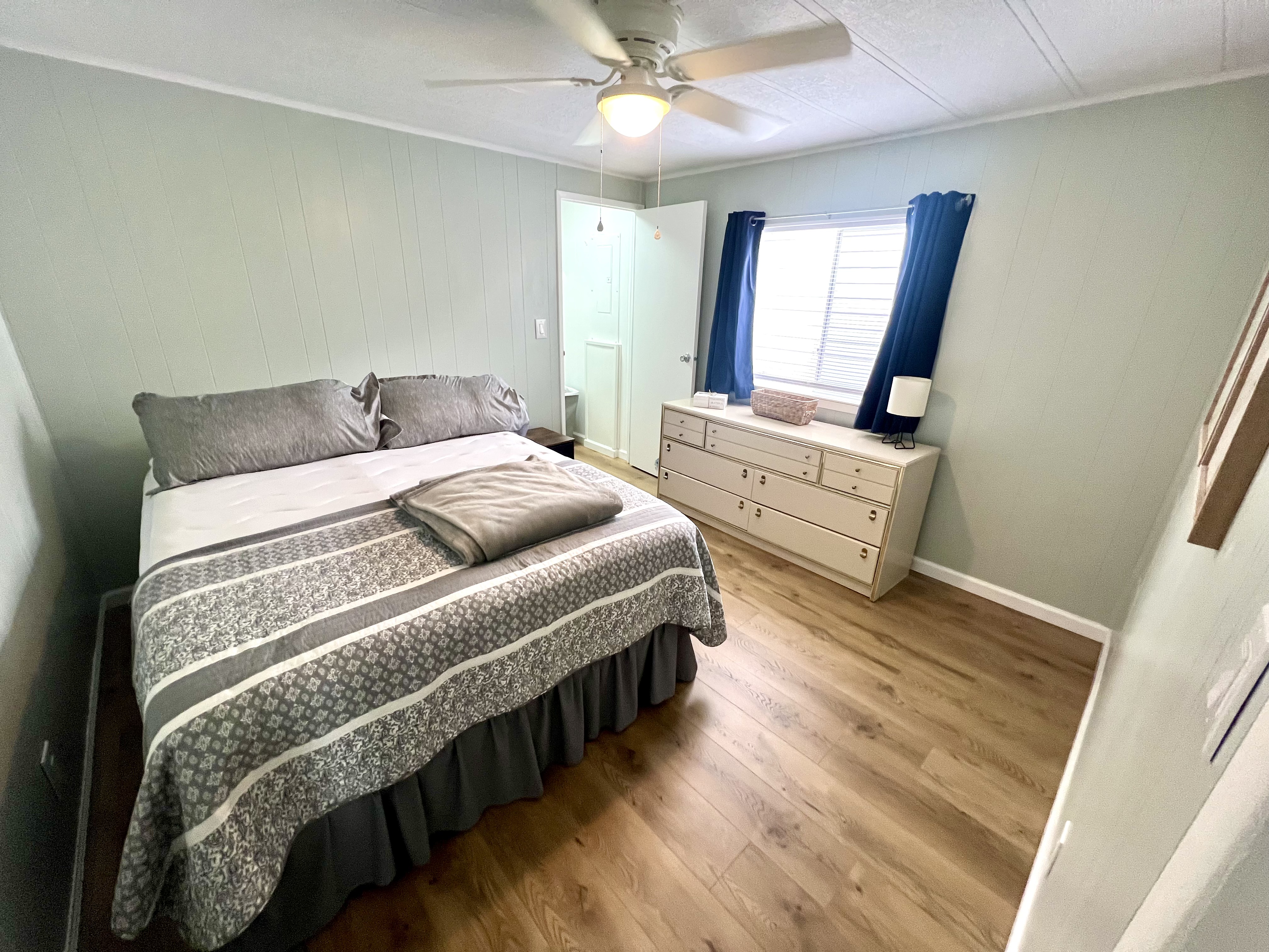 7604 Bonita Way, Ellenton, Florida 34222, 2 Bedrooms Bedrooms, ,2 BathroomsBathrooms,55-Plus Mobile Home,For Sale,Bonita Way,3469