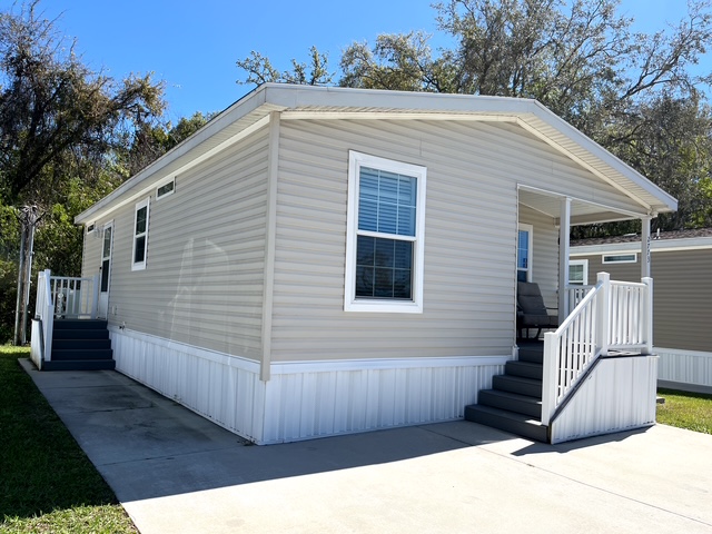 2773 Bridge Ct, Lot 108, Kissimmee, Florida 34733, 2 Bedrooms Bedrooms, ,2 BathroomsBathrooms,All - Age Mobile Home,For Sale,Bridge Ct, Lot 108,3475