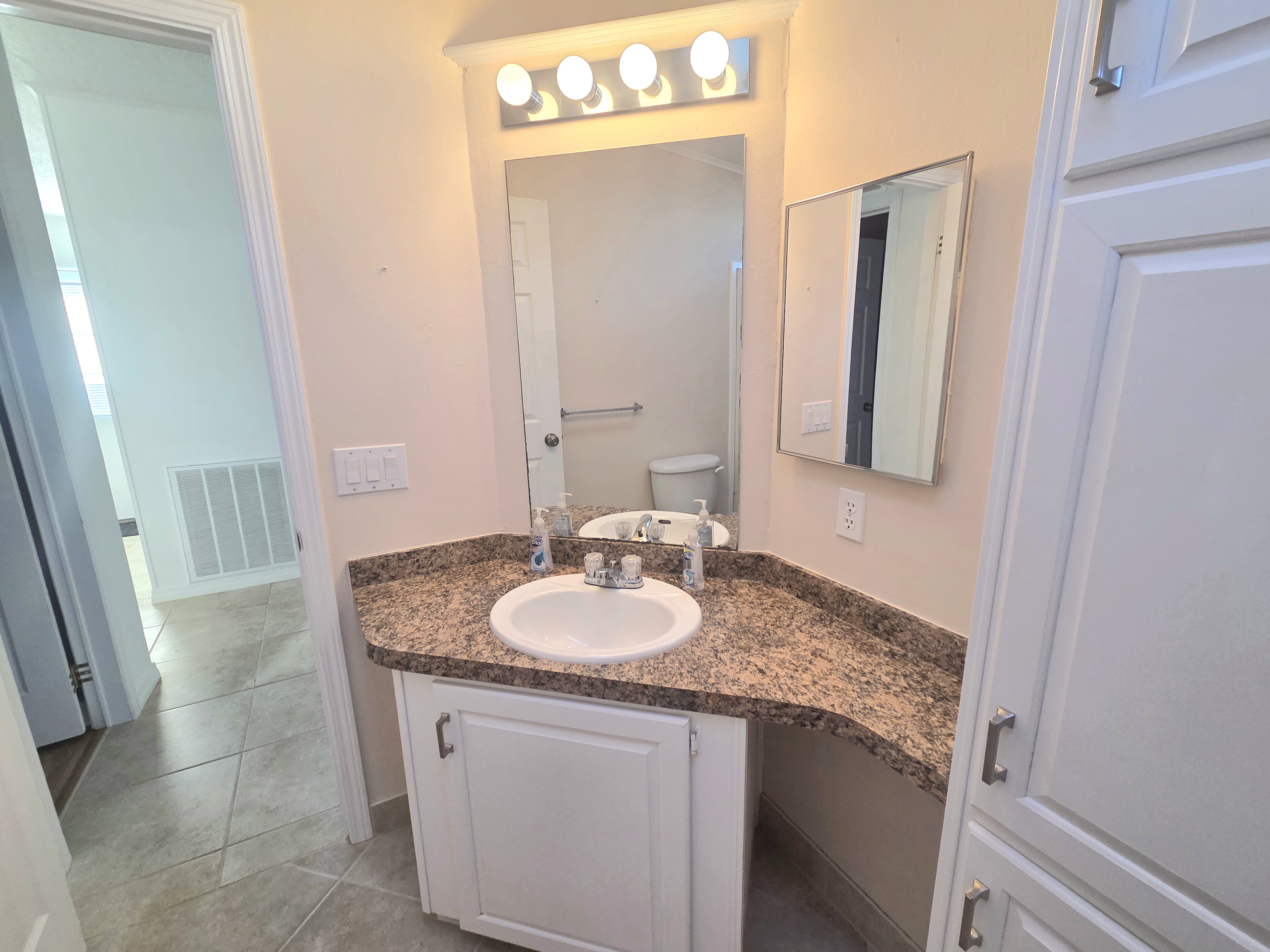 103 Orchid View Drive, Parrish, Florida 34219, 2 Bedrooms Bedrooms, ,2 BathroomsBathrooms,55-Plus Mobile Home,For Sale,Orchid View Drive,3476