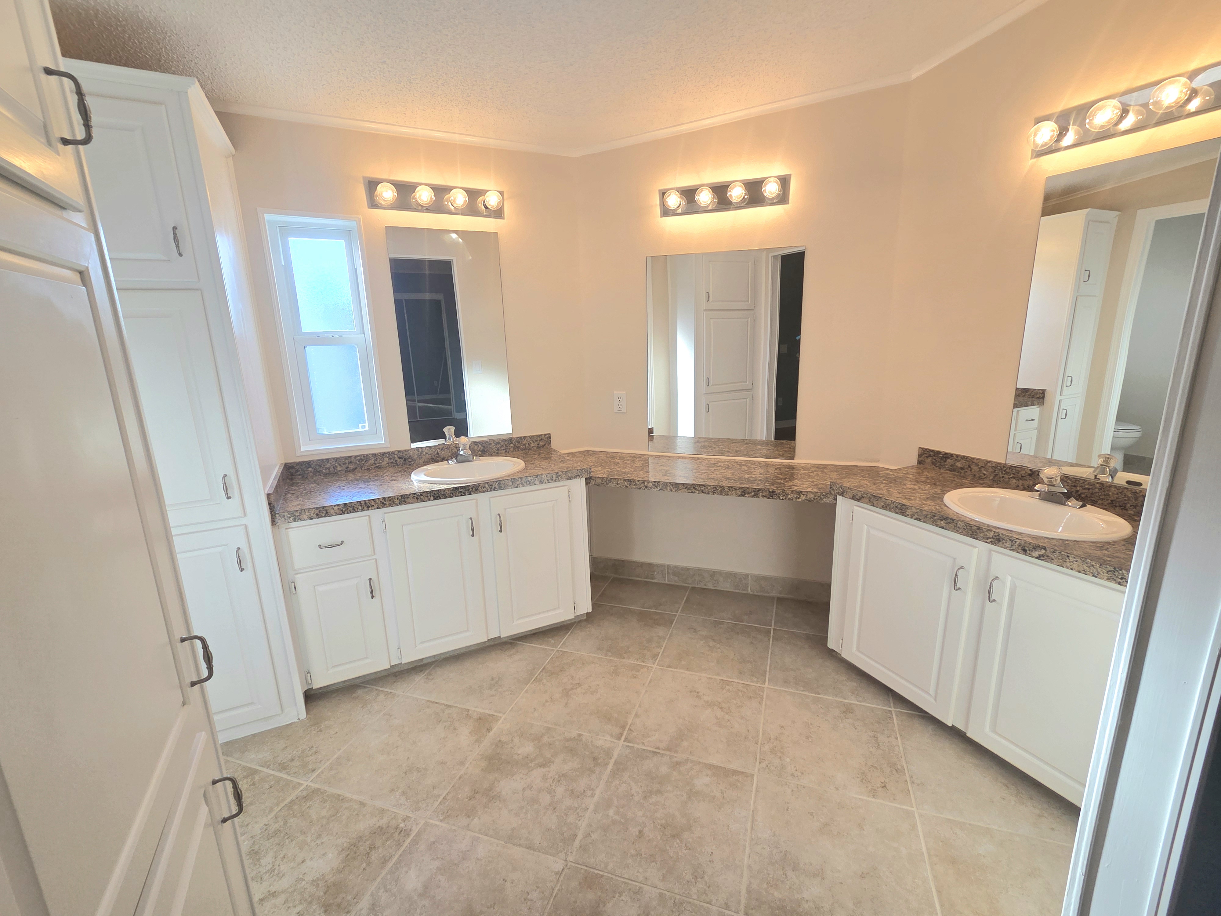 103 Orchid View Drive, Parrish, Florida 34219, 2 Bedrooms Bedrooms, ,2 BathroomsBathrooms,55-Plus Mobile Home,For Sale,Orchid View Drive,3476