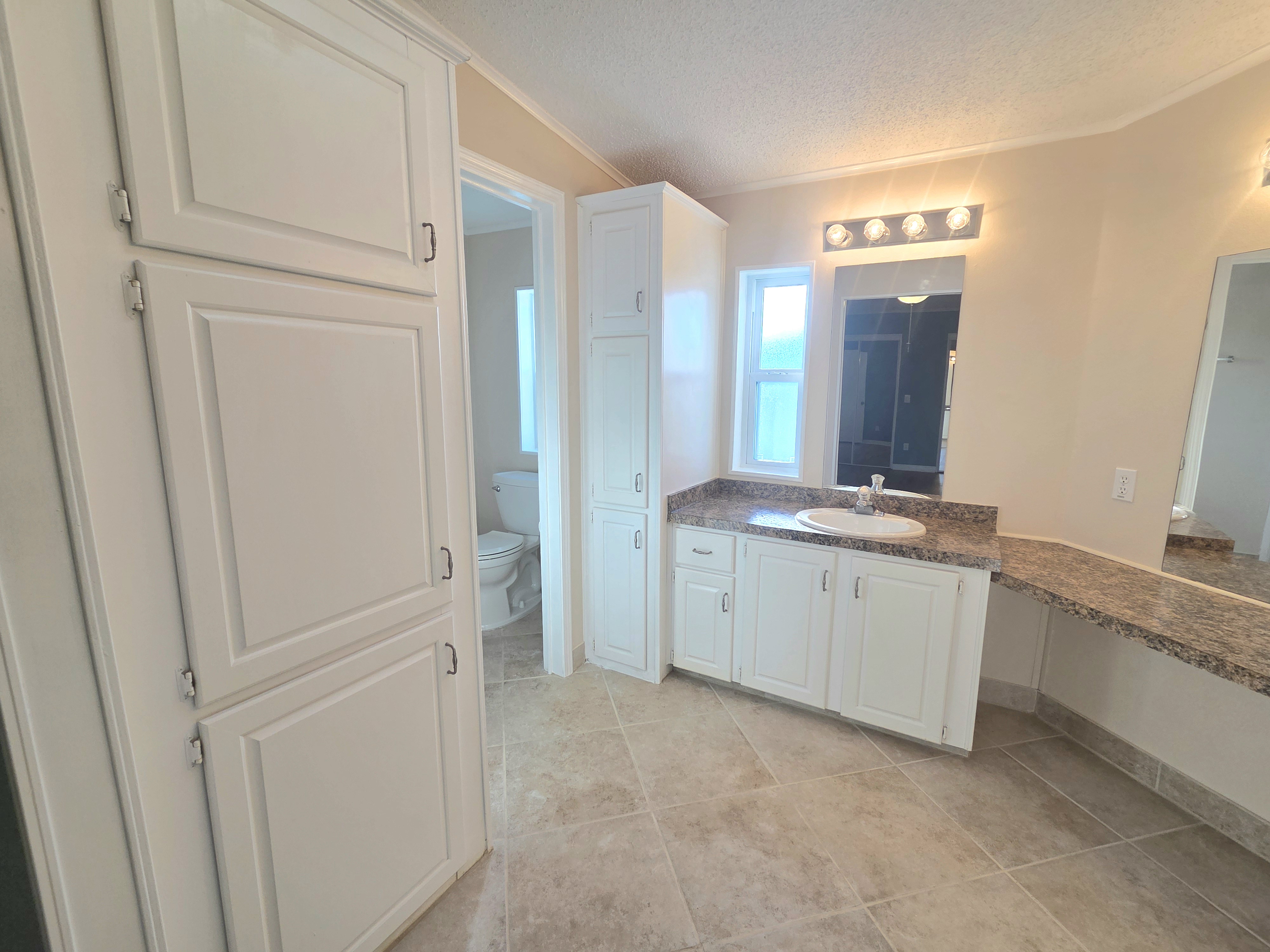 103 Orchid View Drive, Parrish, Florida 34219, 2 Bedrooms Bedrooms, ,2 BathroomsBathrooms,55-Plus Mobile Home,For Sale,Orchid View Drive,3476