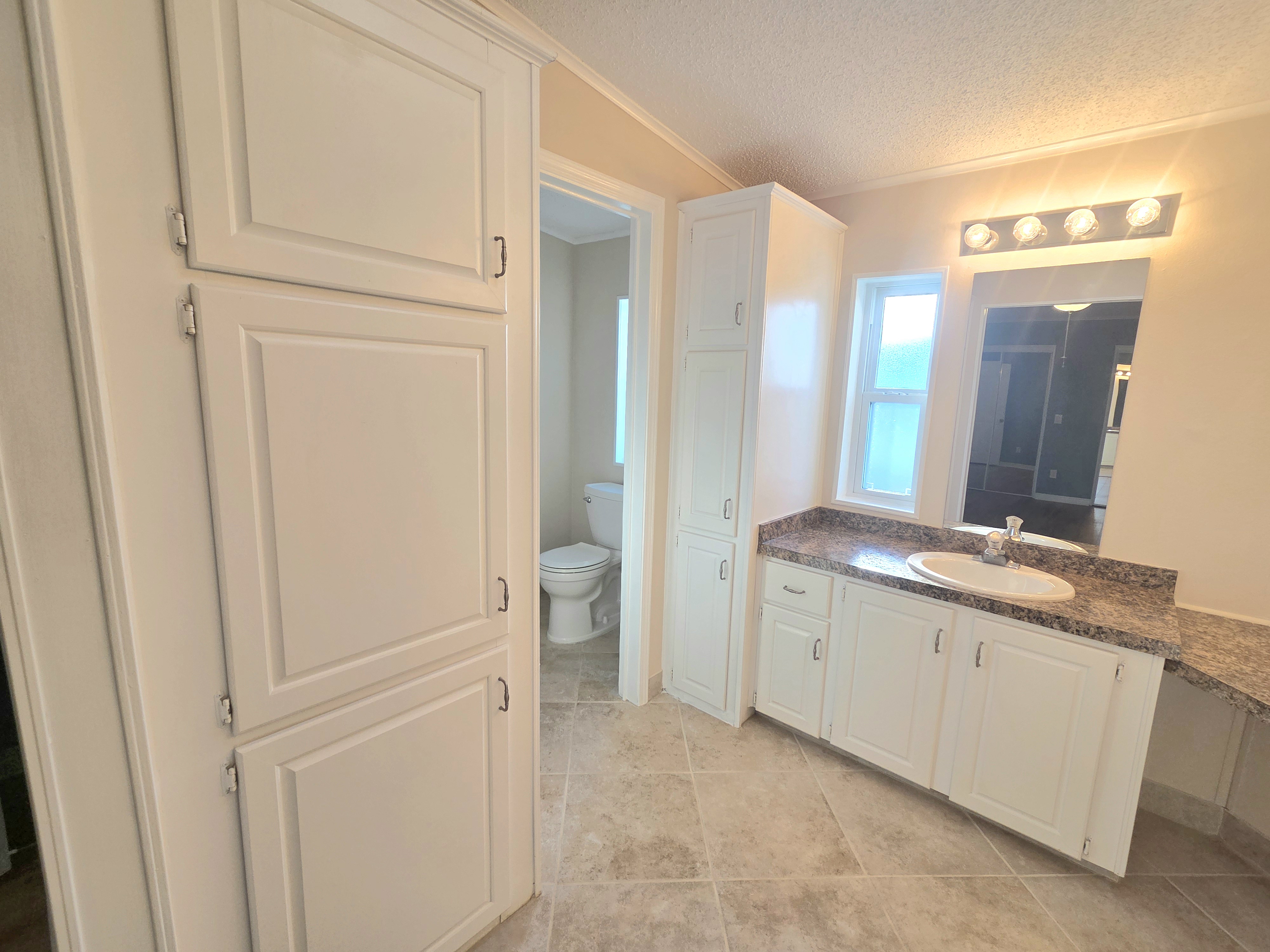 103 Orchid View Drive, Parrish, Florida 34219, 2 Bedrooms Bedrooms, ,2 BathroomsBathrooms,55-Plus Mobile Home,For Sale,Orchid View Drive,3476