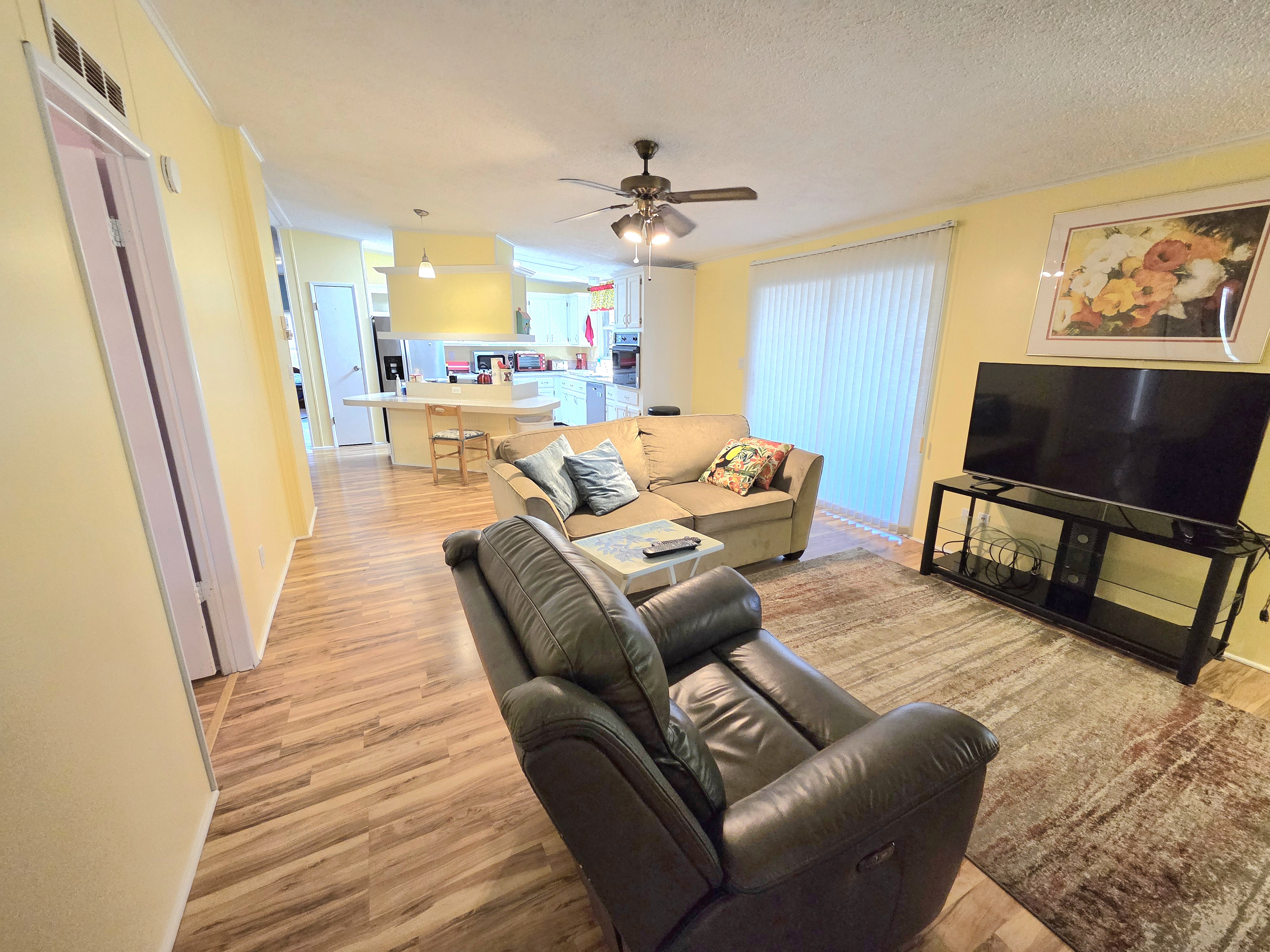 123 Orchid View Drive, Parrish, Florida 34219, 2 Bedrooms Bedrooms, ,2 BathroomsBathrooms,55-Plus Mobile Home,For Sale,Orchid View Drive,3477