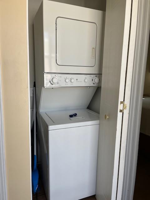 2758 Camper Ct, Kissimmee, Florida 34744, 1 Bedroom Bedrooms, ,1 BathroomBathrooms,All - Age Mobile Home,For Sale,Camper Ct,3483