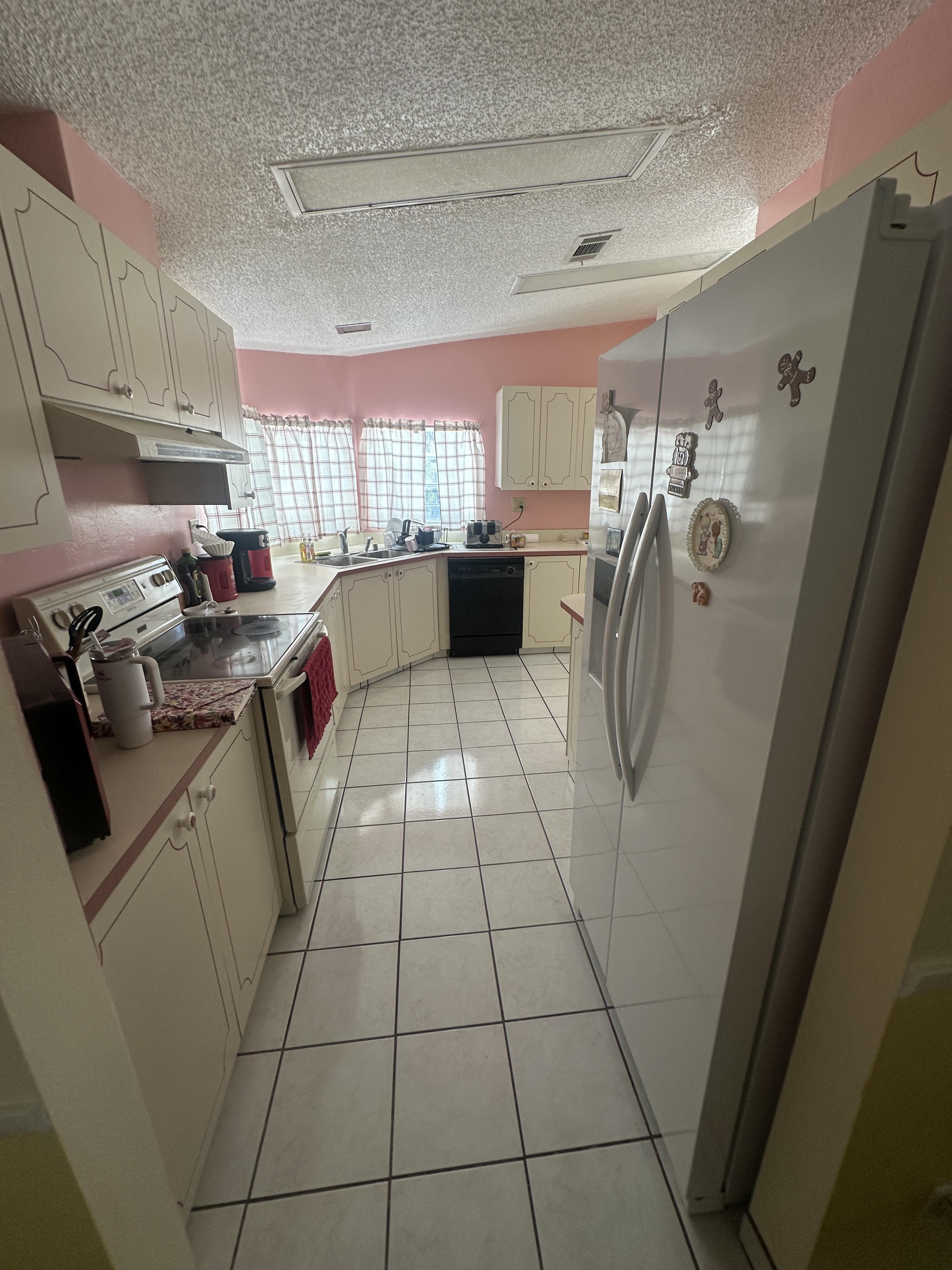 37611 Bimini Drive, Zephyrhills, Florida 33541, 2 Bedrooms Bedrooms, ,2 BathroomsBathrooms,55-Plus Mobile Home,For Sale,Bimini Drive,3517
