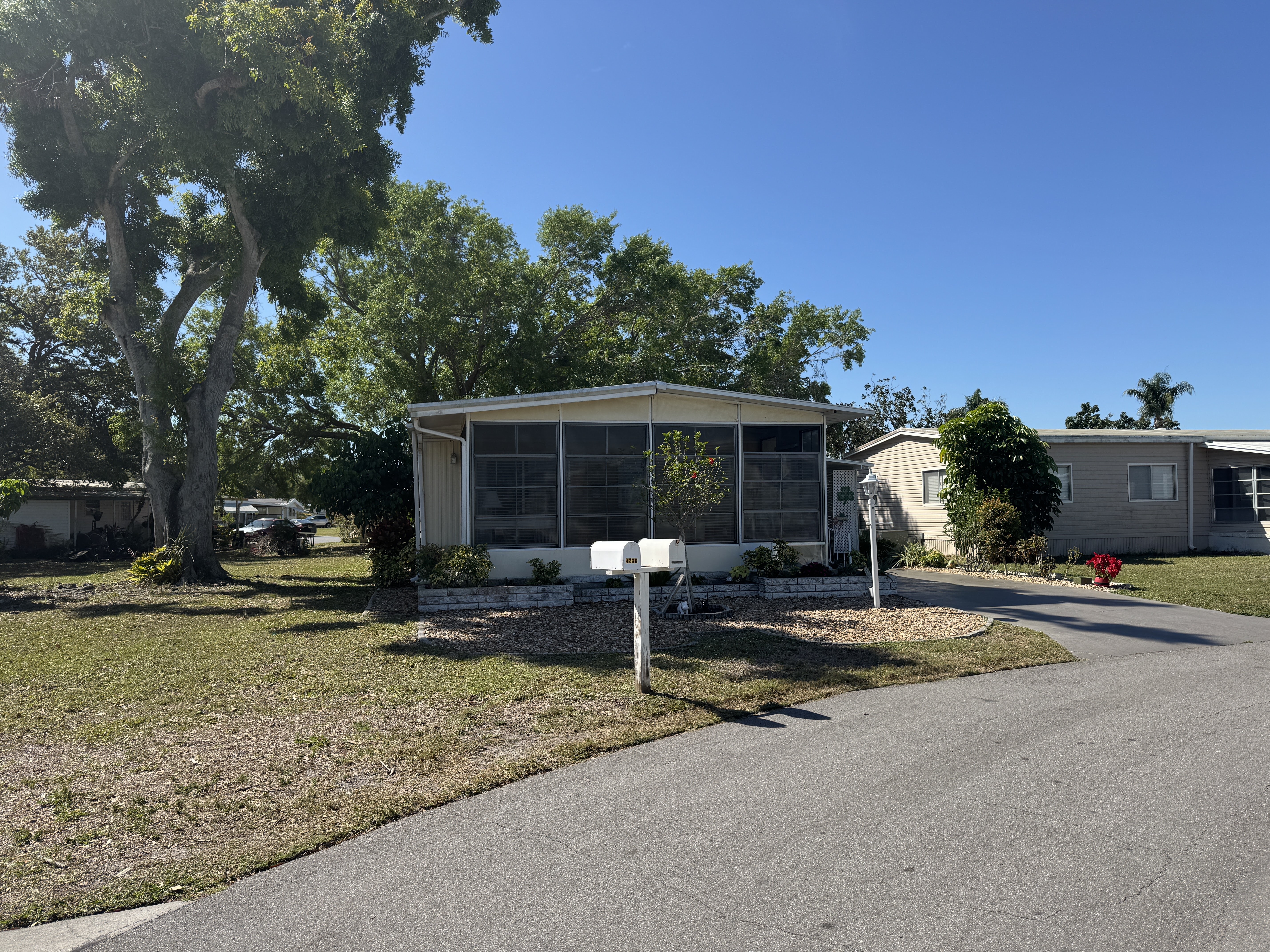 4232 Pittenger Drive, Sarasota, Florida 34234, 2 Bedrooms Bedrooms, ,2 BathroomsBathrooms,55-Plus Mobile Home,For Sale,Pittenger Drive,3519