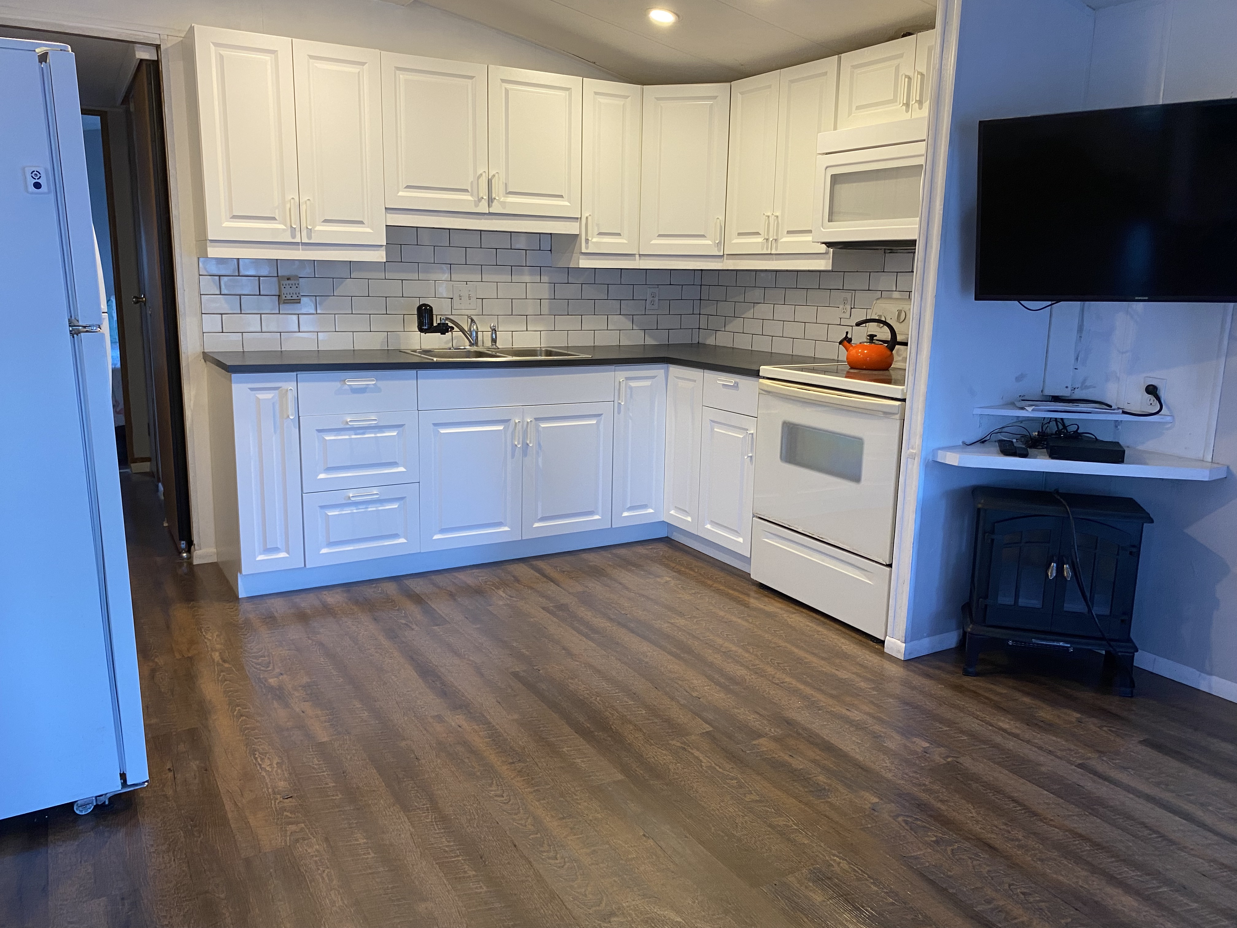 8225 Arevee Drive, Lot 722, New Port Richey, Florida 34653, 1 Bedroom Bedrooms, ,1 BathroomBathrooms,55-Plus Mobile Home,For Sale,Arevee Drive, Lot 722,3527